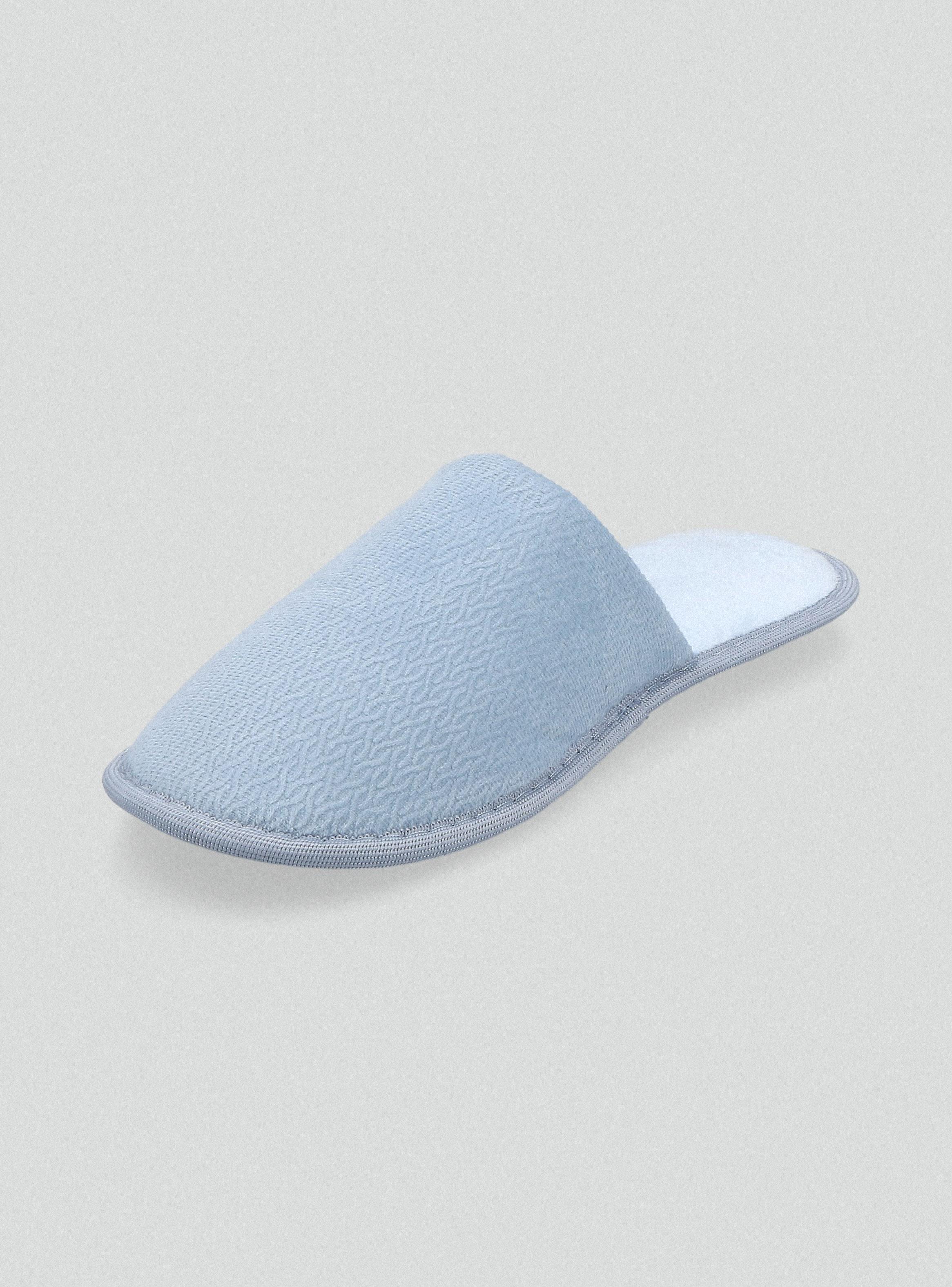 Pantufla 1 Color en Caja-2