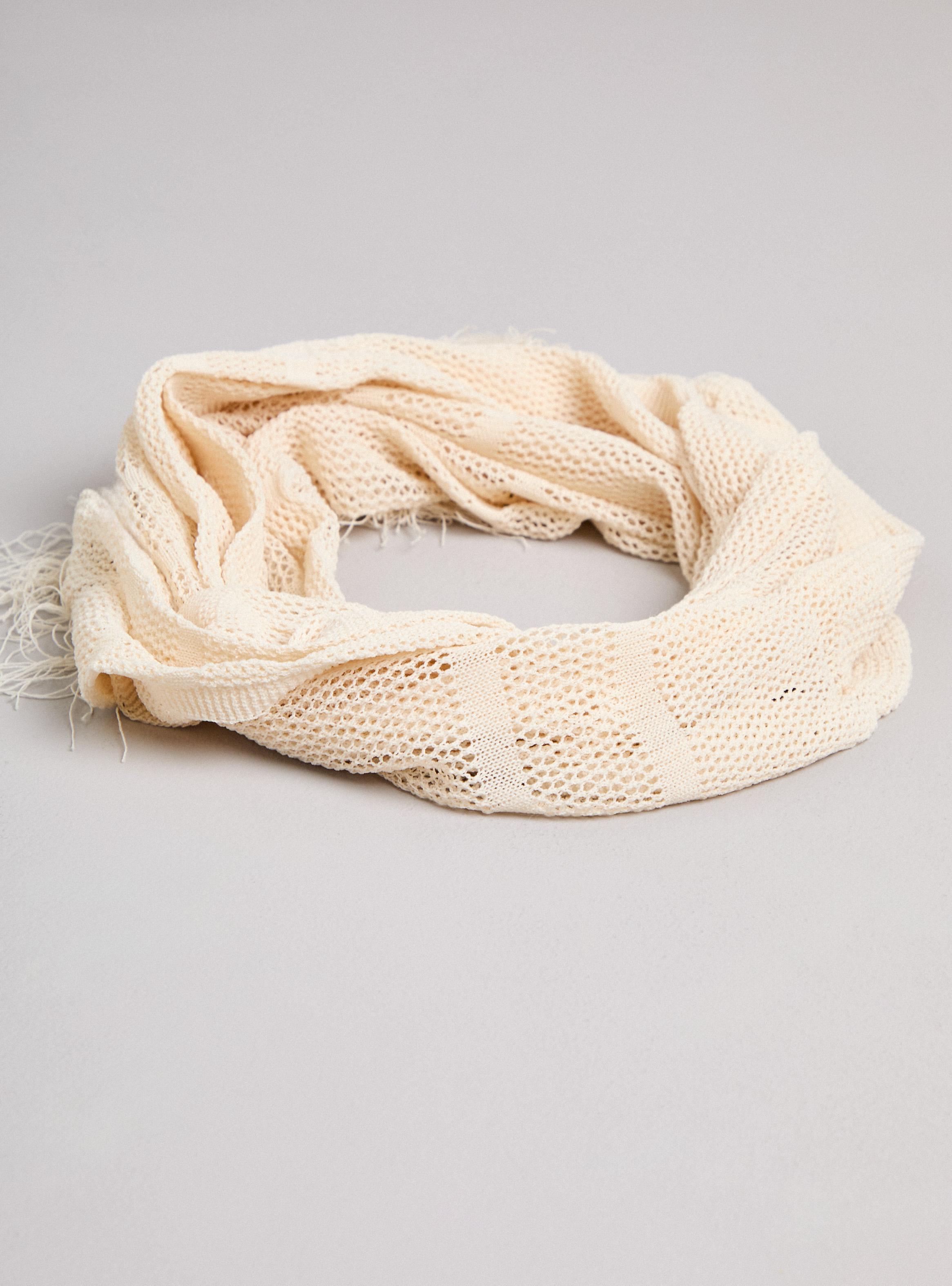 Pañuelo Tejido con Lurex Colaboración María Pombo-3