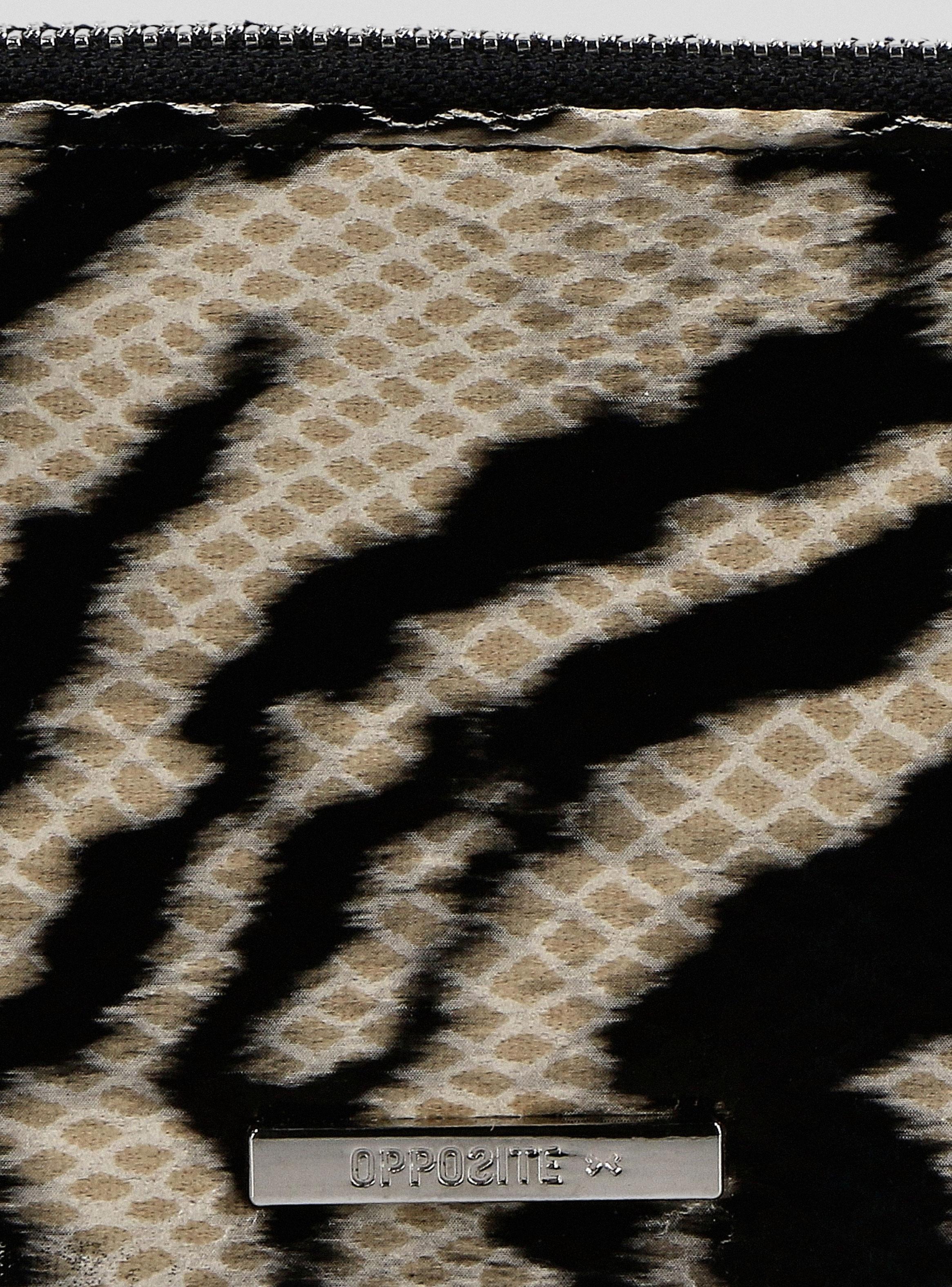 Billetera Estilo Tarjetero con Estampado-3