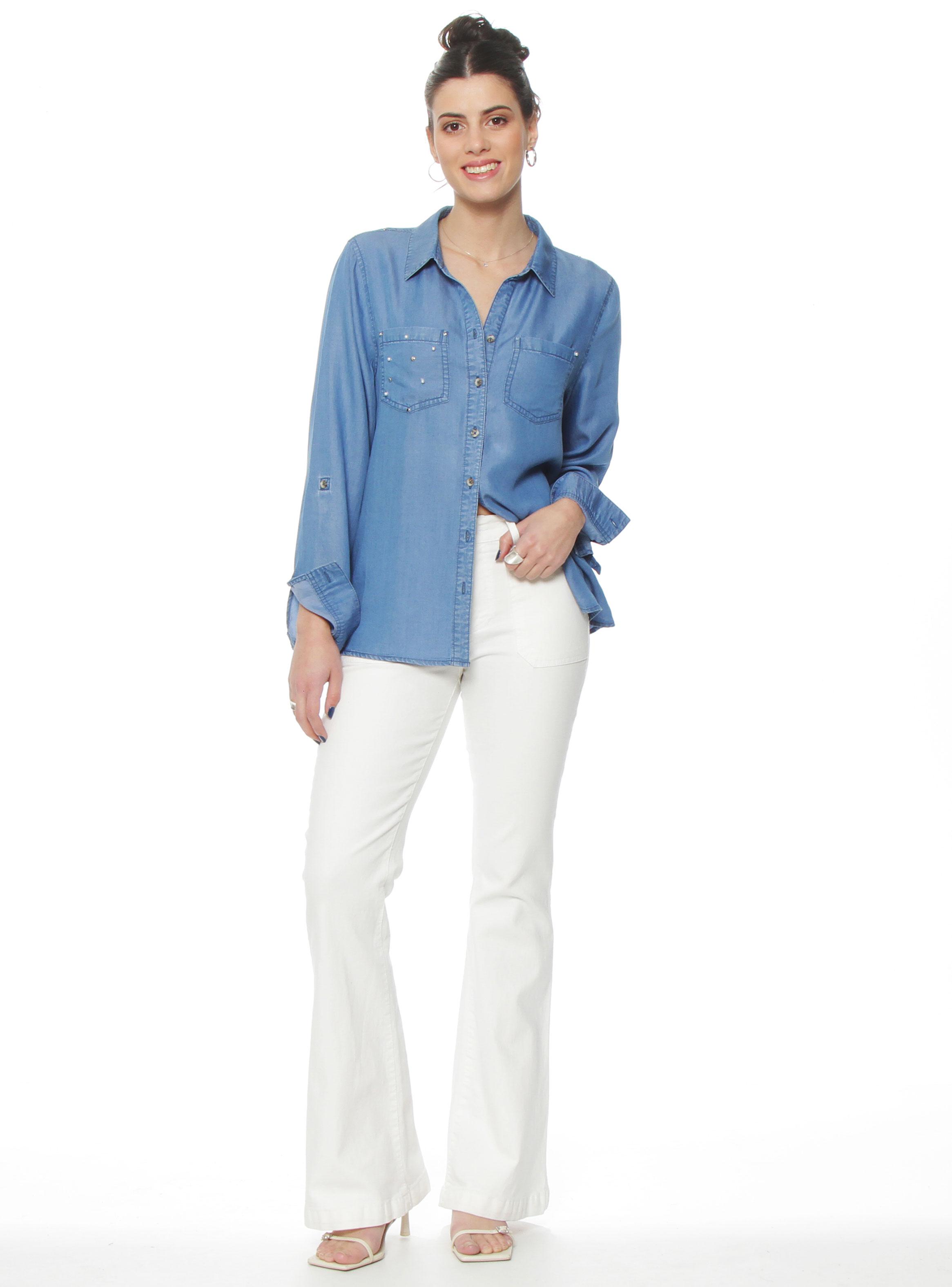 Blusa Denim Cuello Camisero Aplicación Tachas y Perlas-3