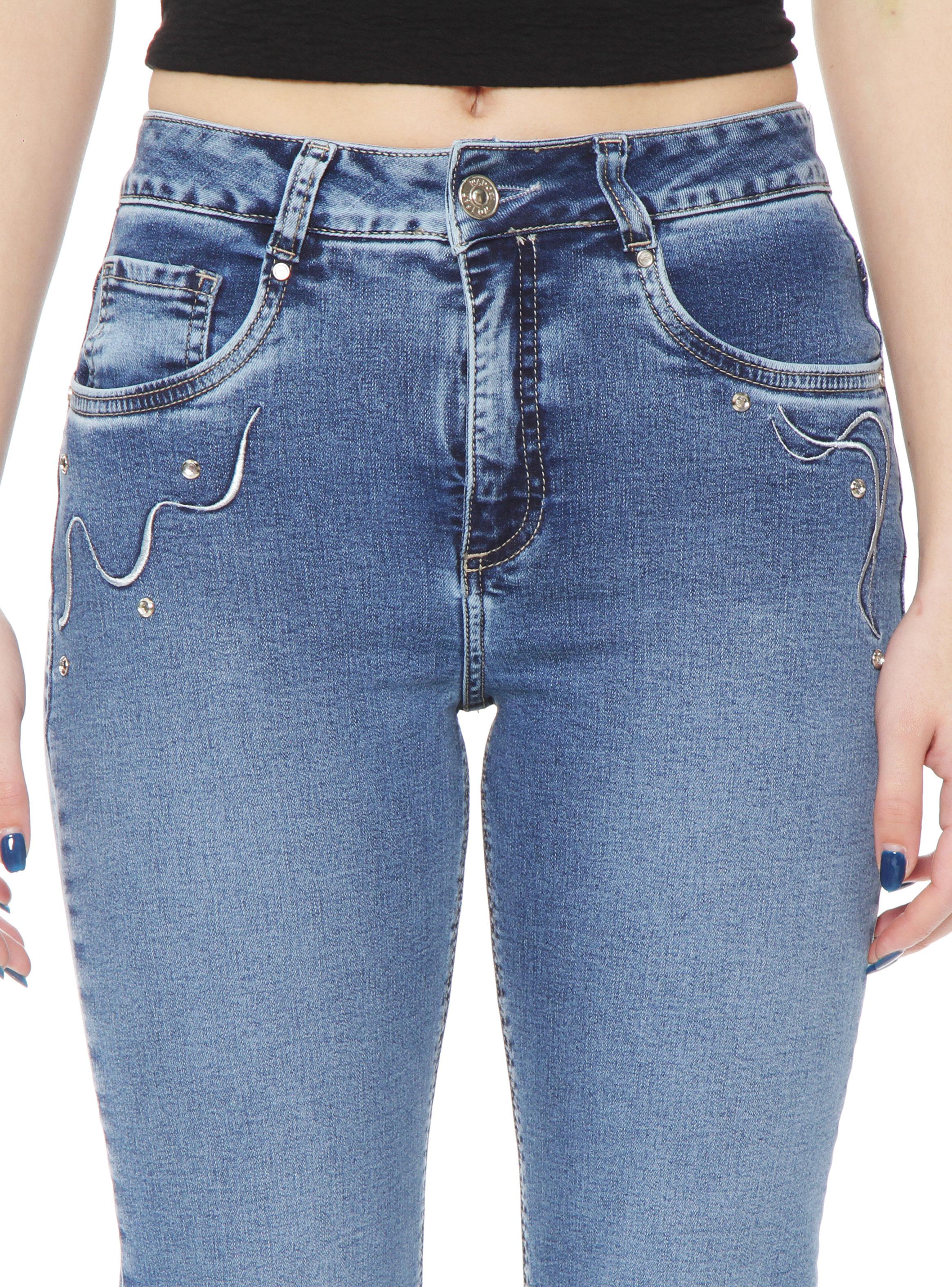 Jeans Recto Tiro Alto Aplicación Bordado y Stras-2