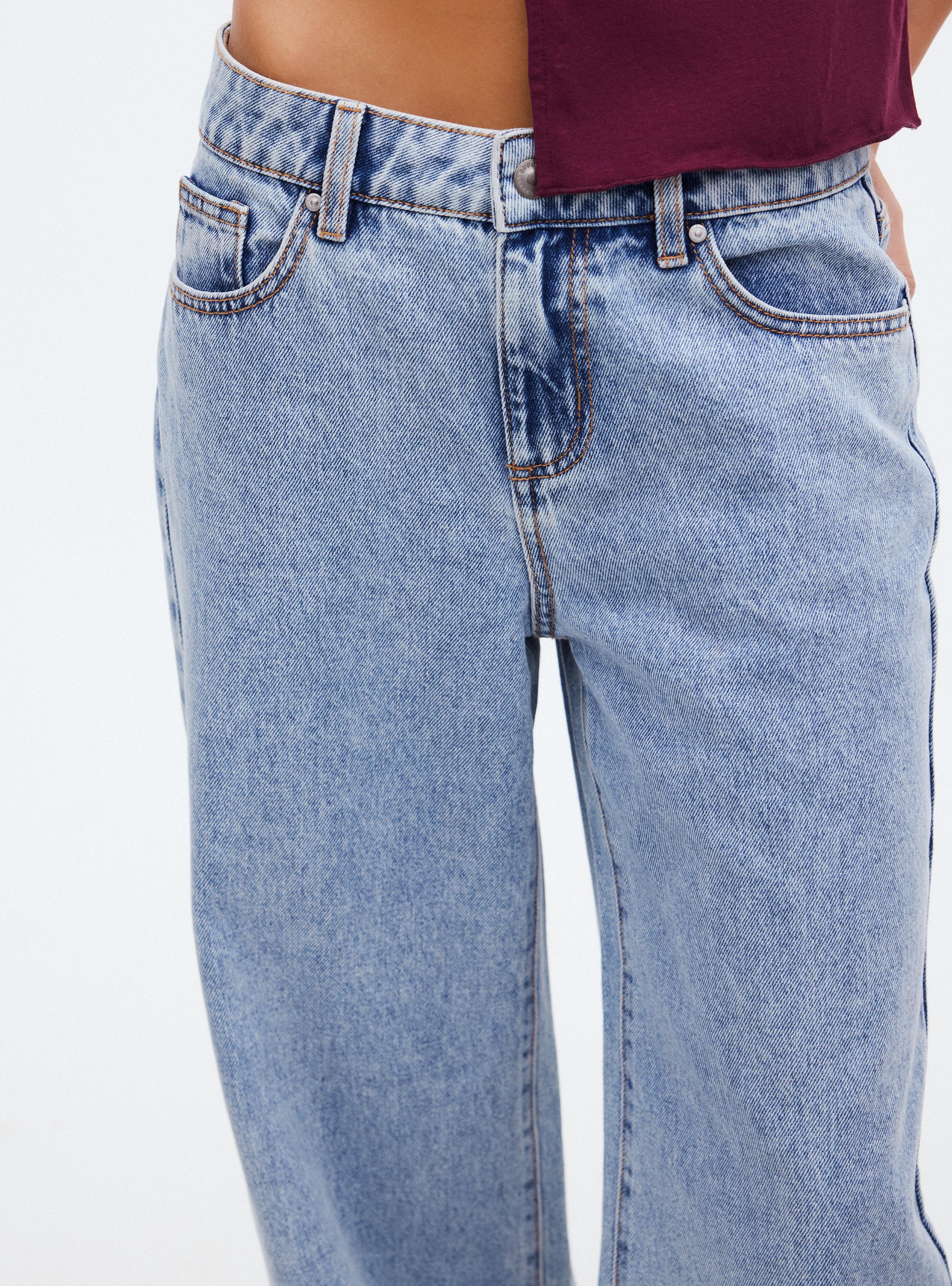 Jeans Wide Leg Color Tiro Alto Cierre y Botón-2