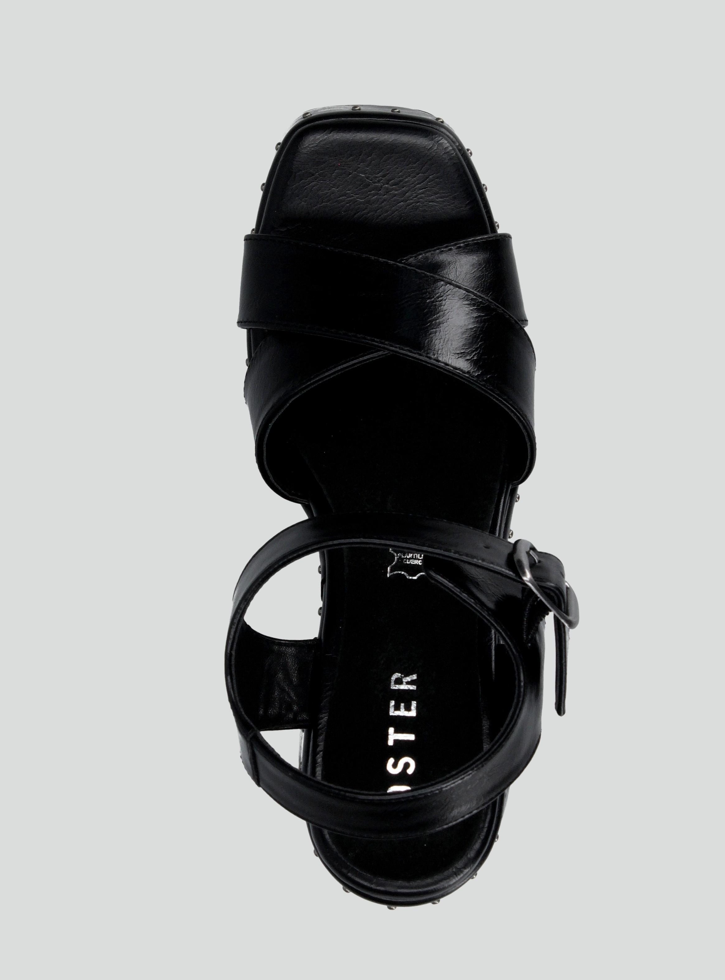 Sandalia Plataforma Tachas Mujer-3