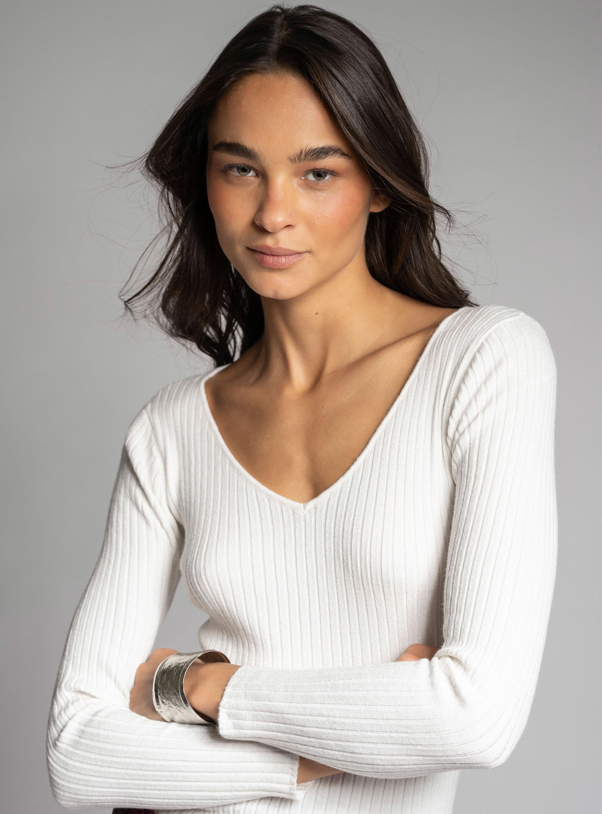 Polera Tejida Pascuala V Crudo-3