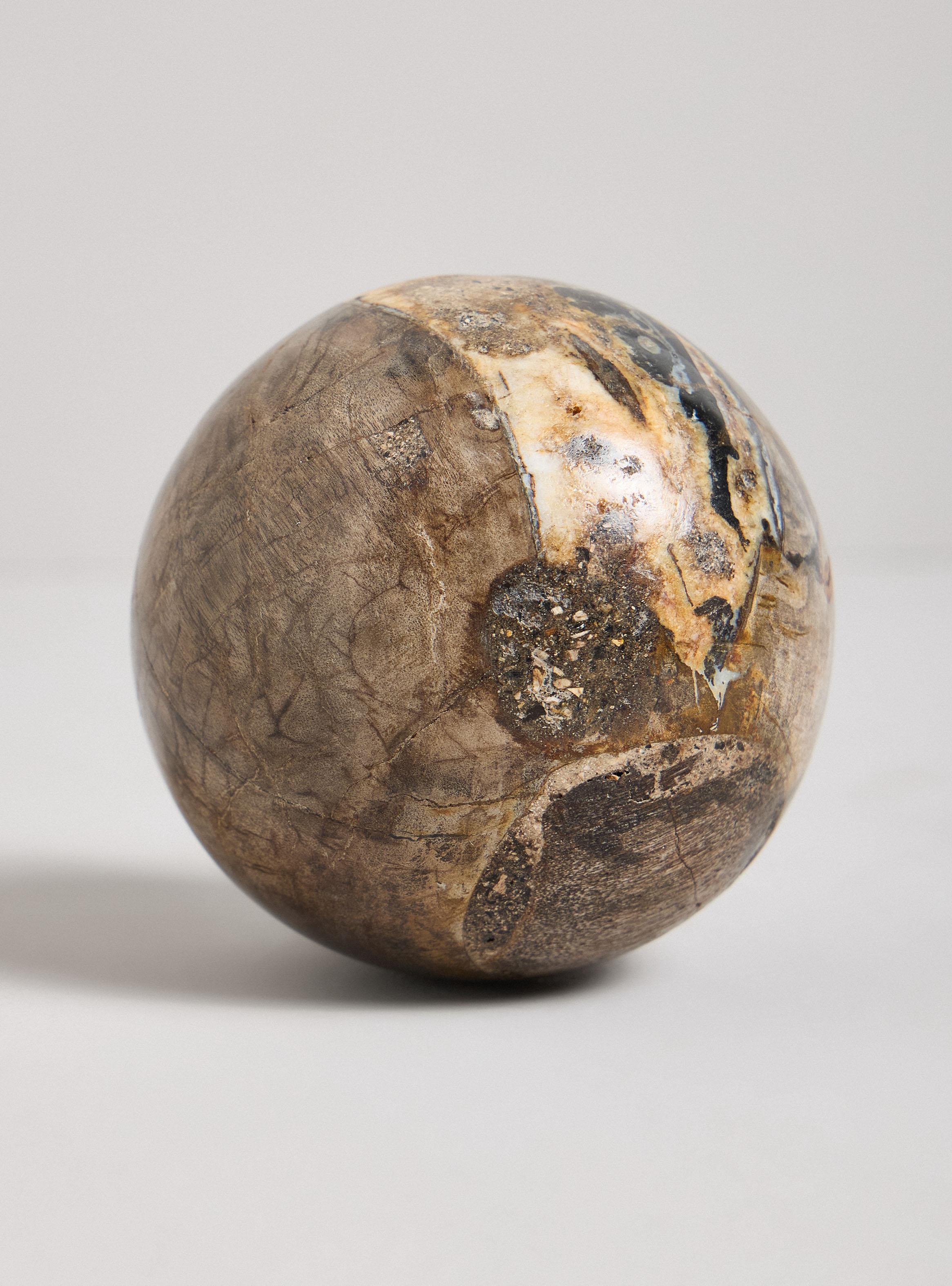 Esfera Madera Petrificada-2