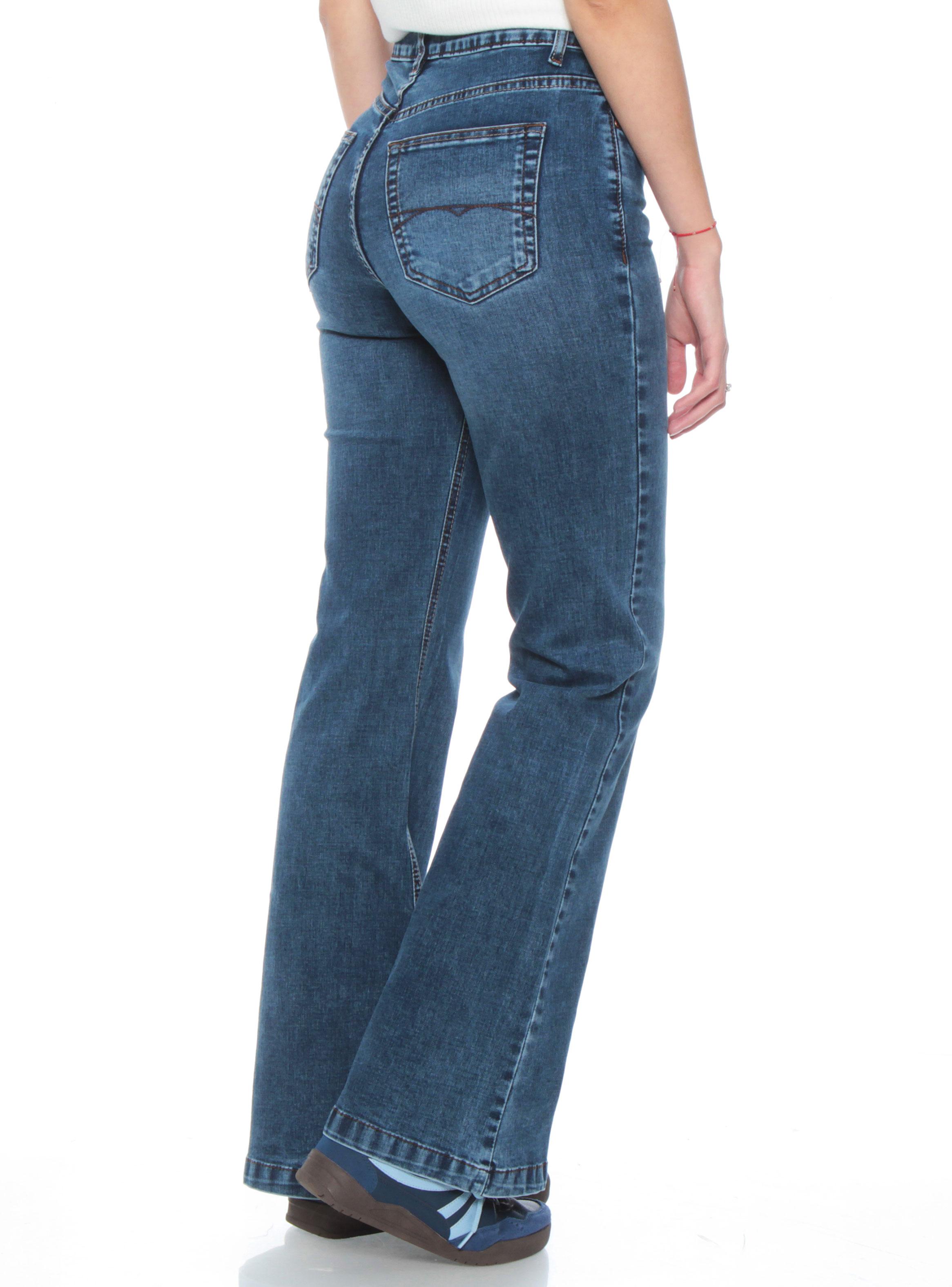 Jeans Estilo Flare Tiro Medio -1