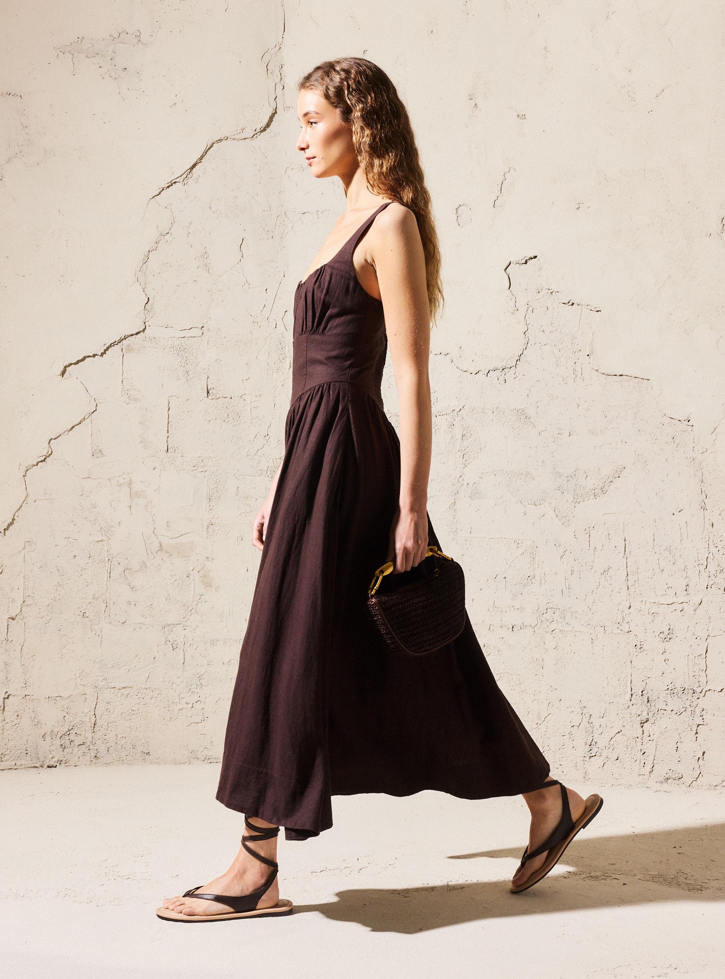 Vestido Drapeado con Faldón Evasé Colección María Pombo-5