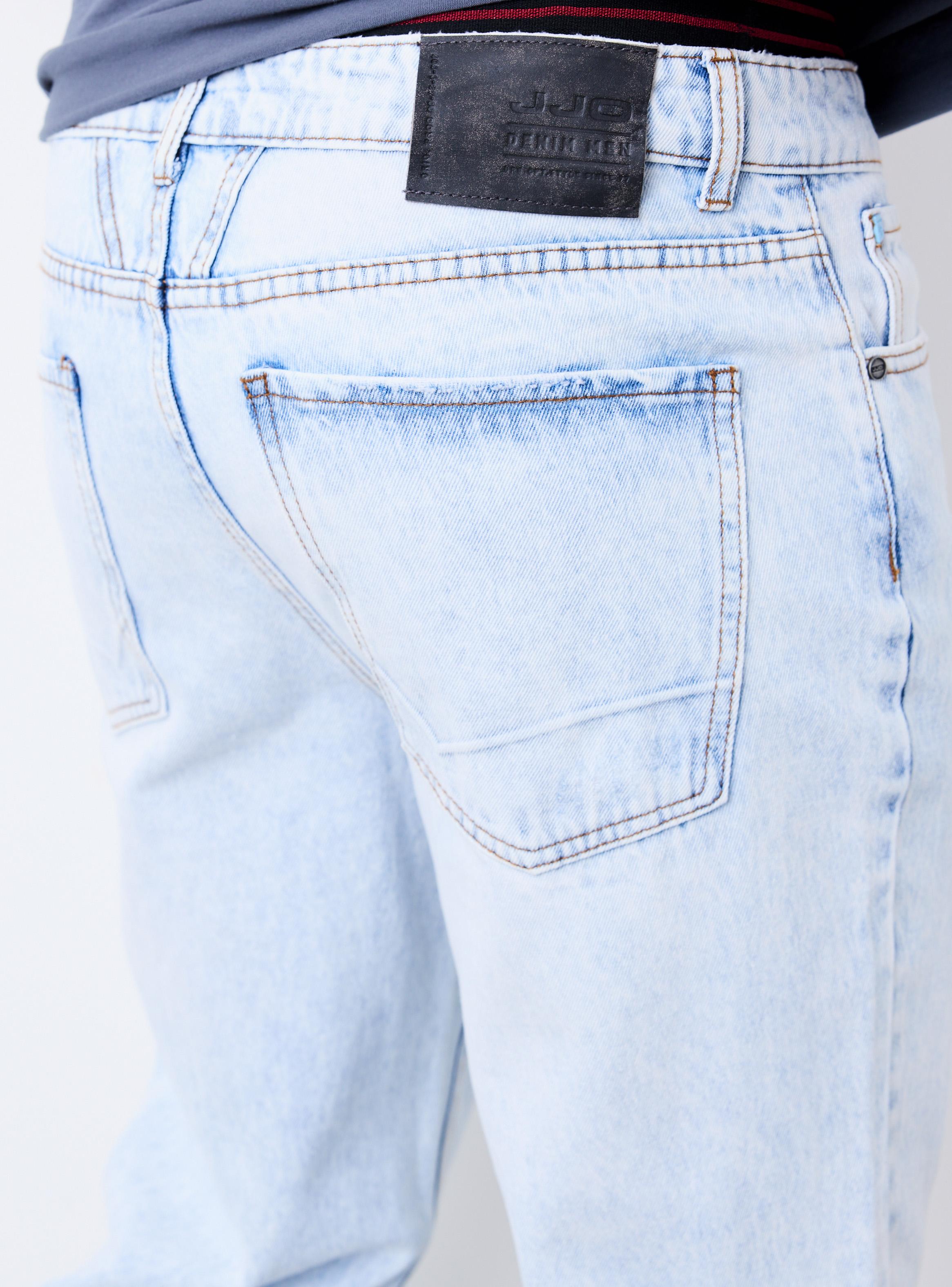 Jeans Relaxed Claro con Roturas-3