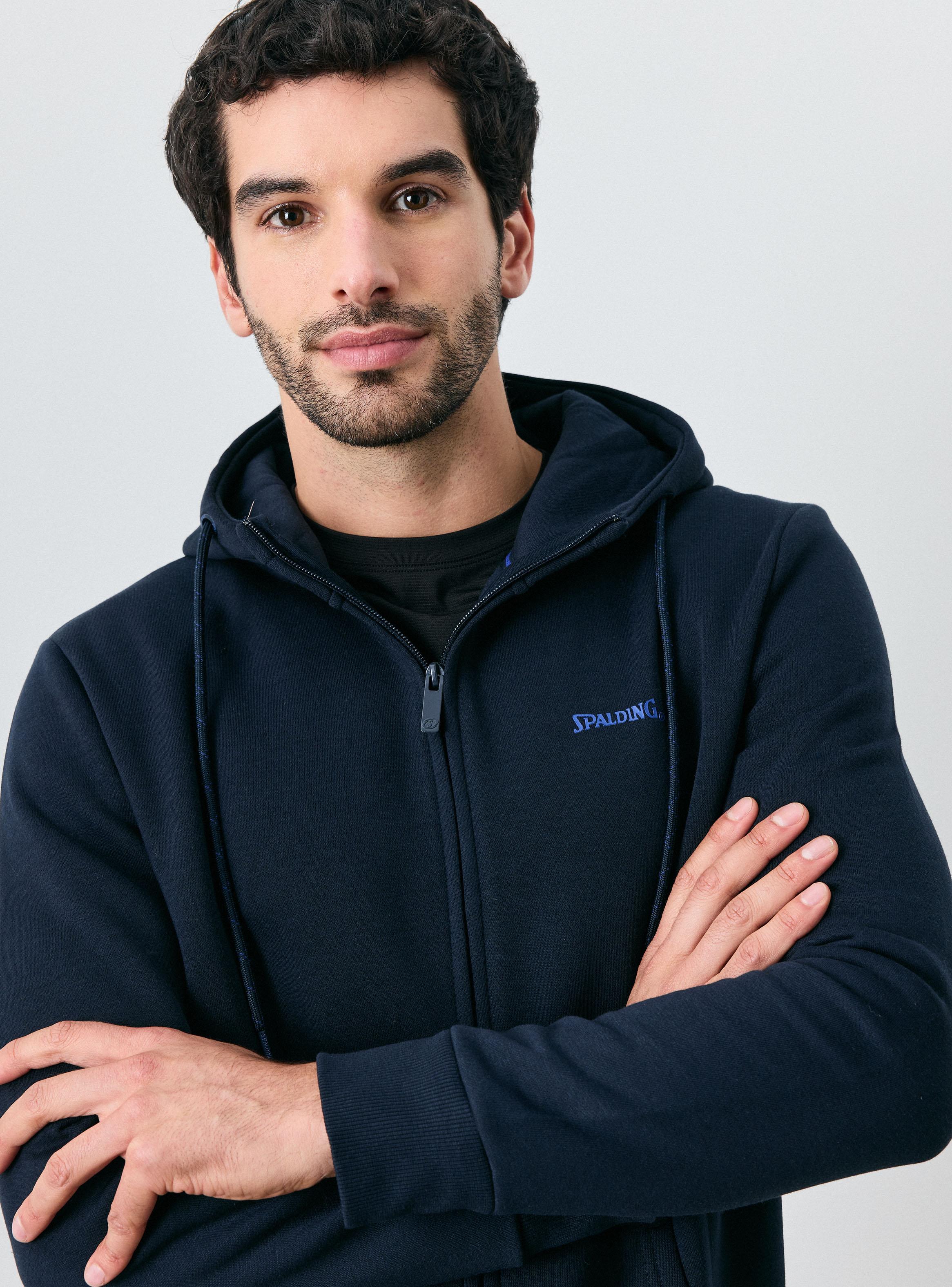 Polerón Basic con Capucha y Cierre-2