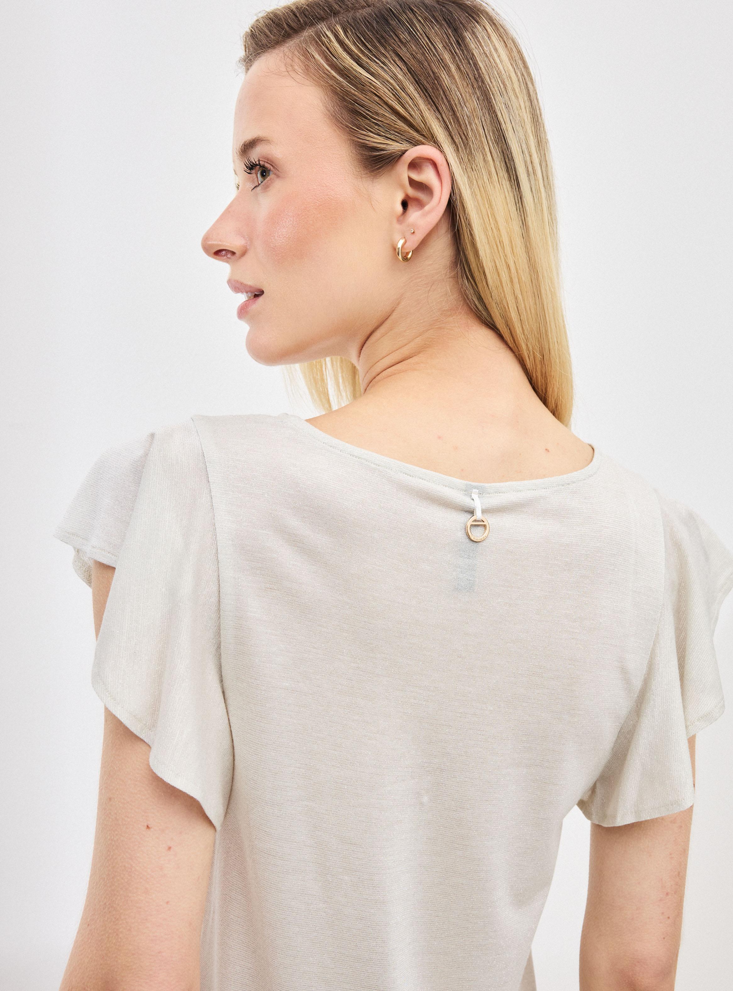 Polera Manga de Vuelo con Pinza Central-3