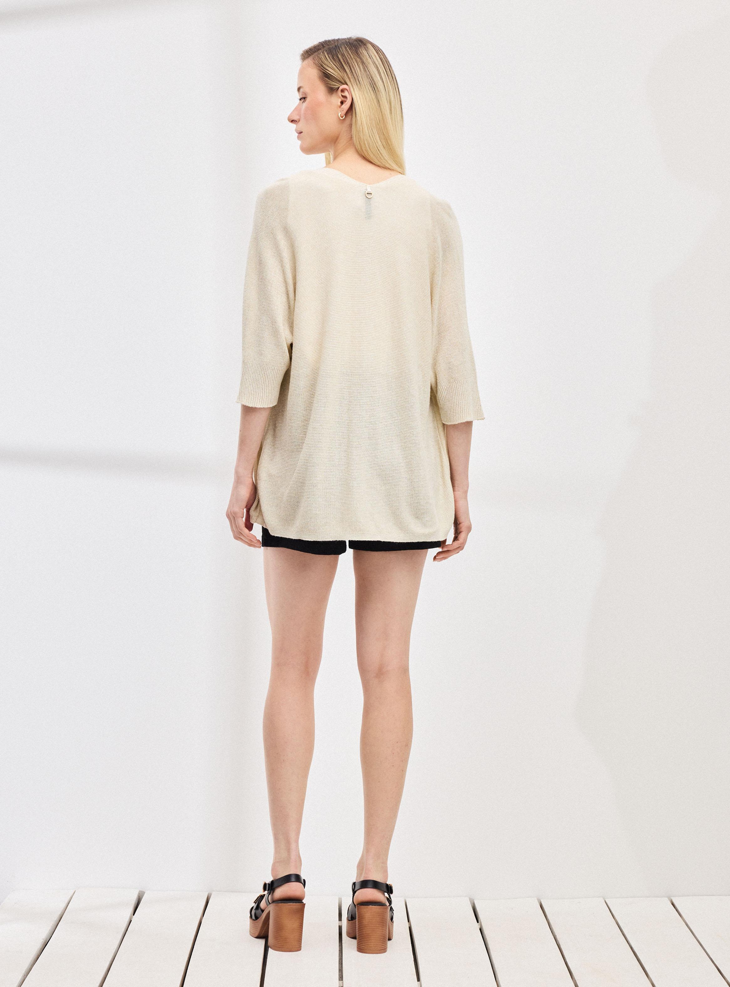 Chaleco Tipo Kimono con Detalle Metalizado-5