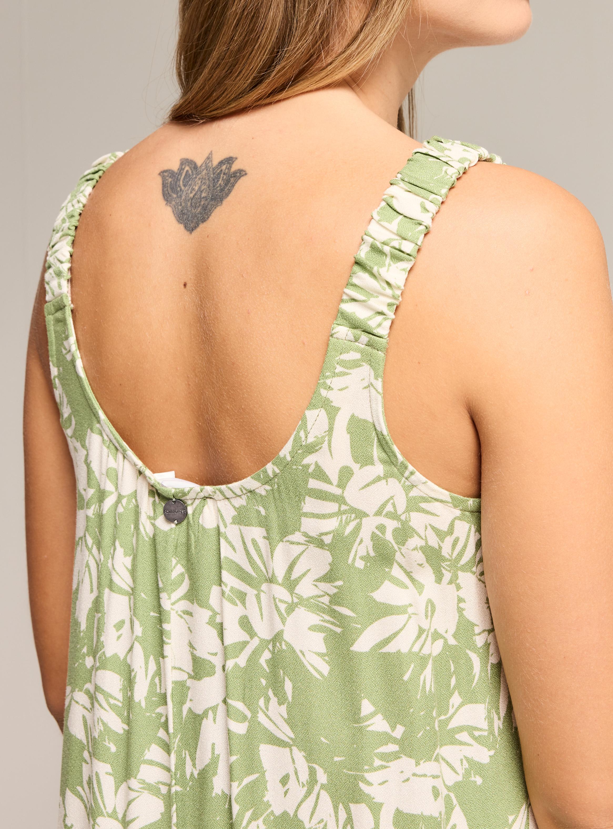 Vestido Basta con Vuelos-3