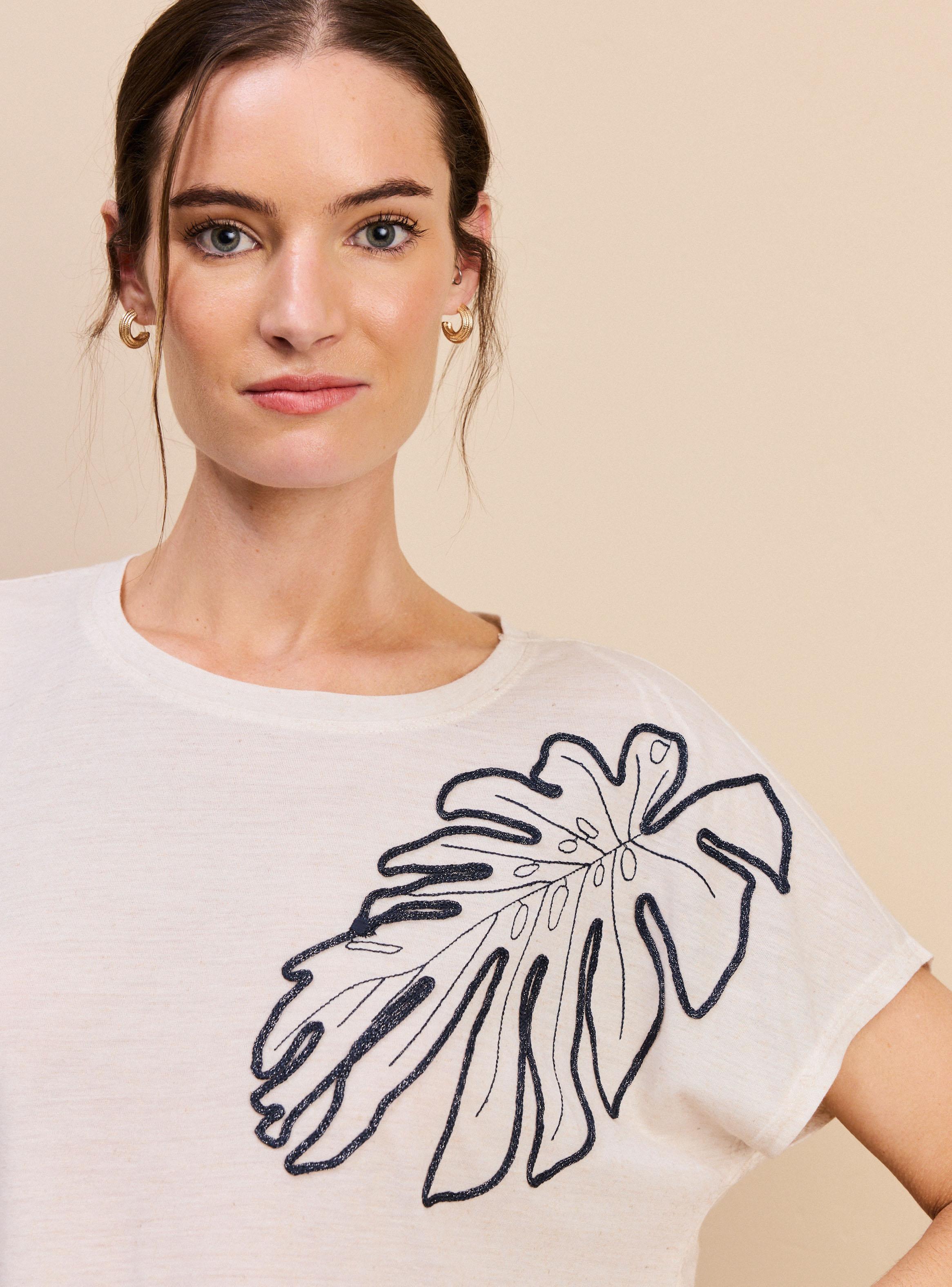 Polera de Tela Jaspeada con Bordado-2