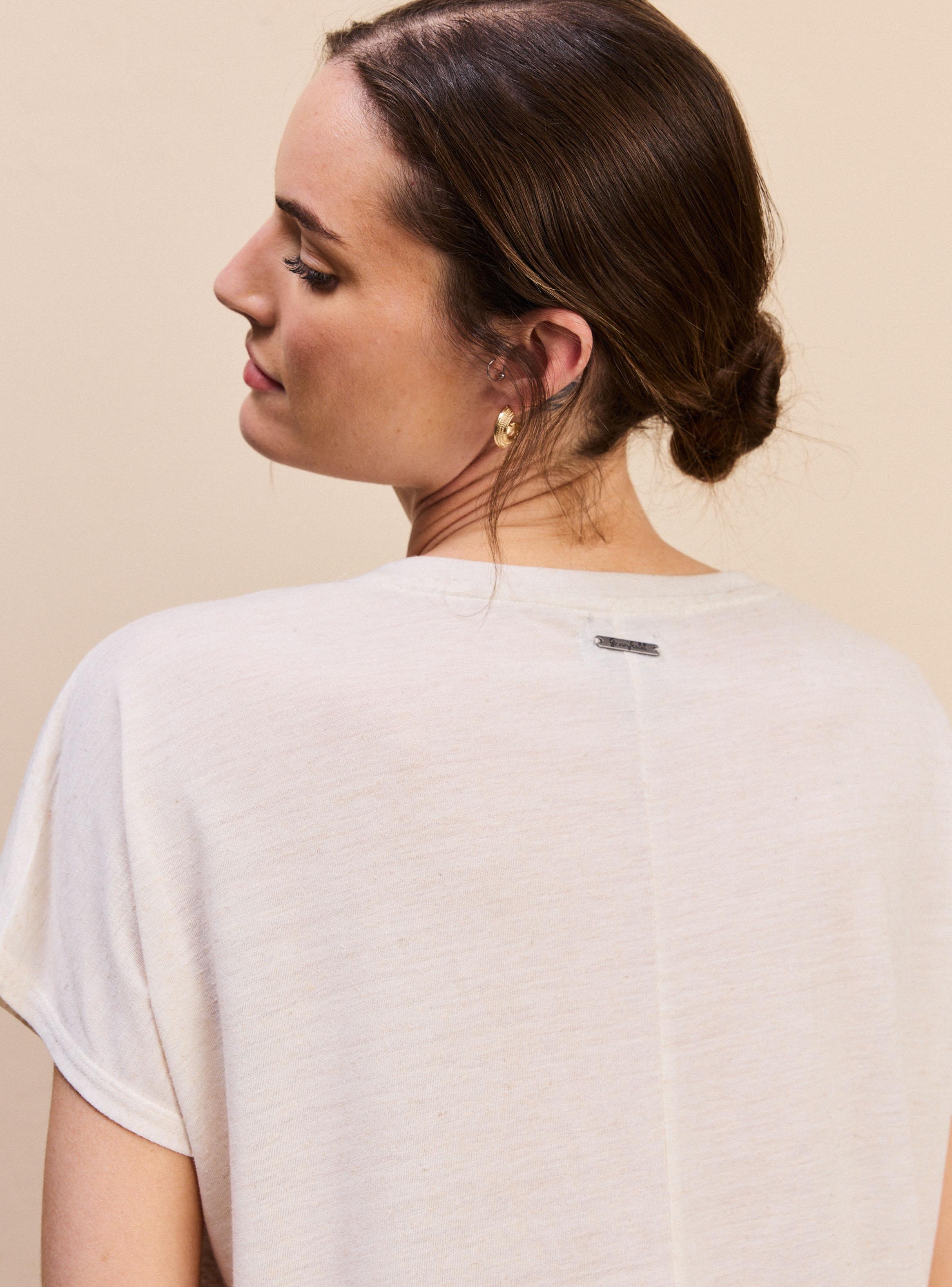 Polera de Tela Jaspeada con Bordado-3
