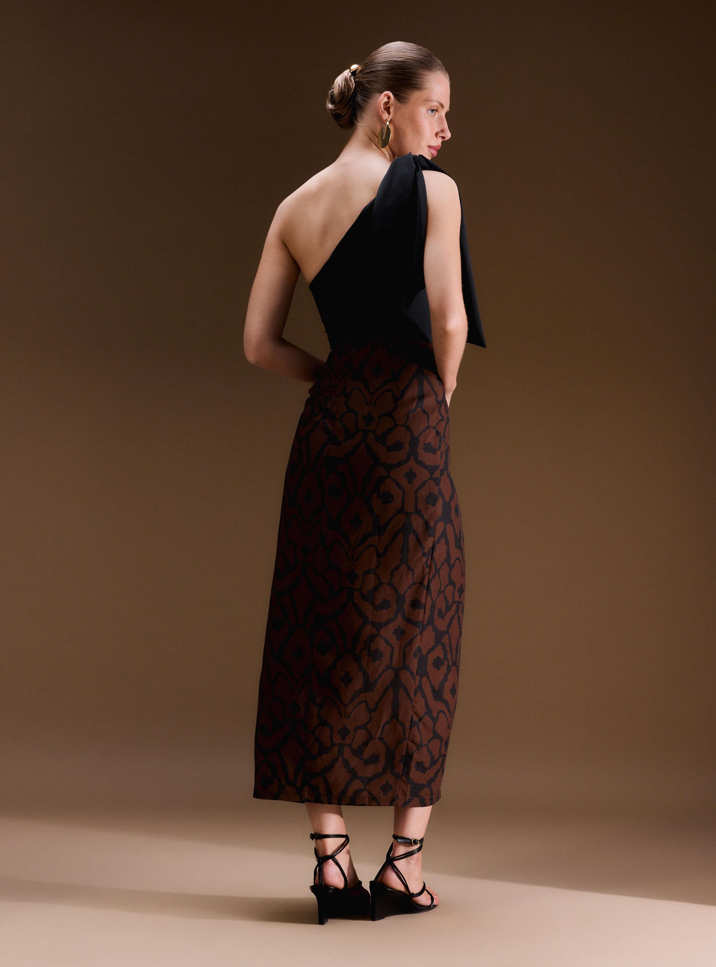 Body Escote V Volantes Colección Ange Eyzaguirre-5