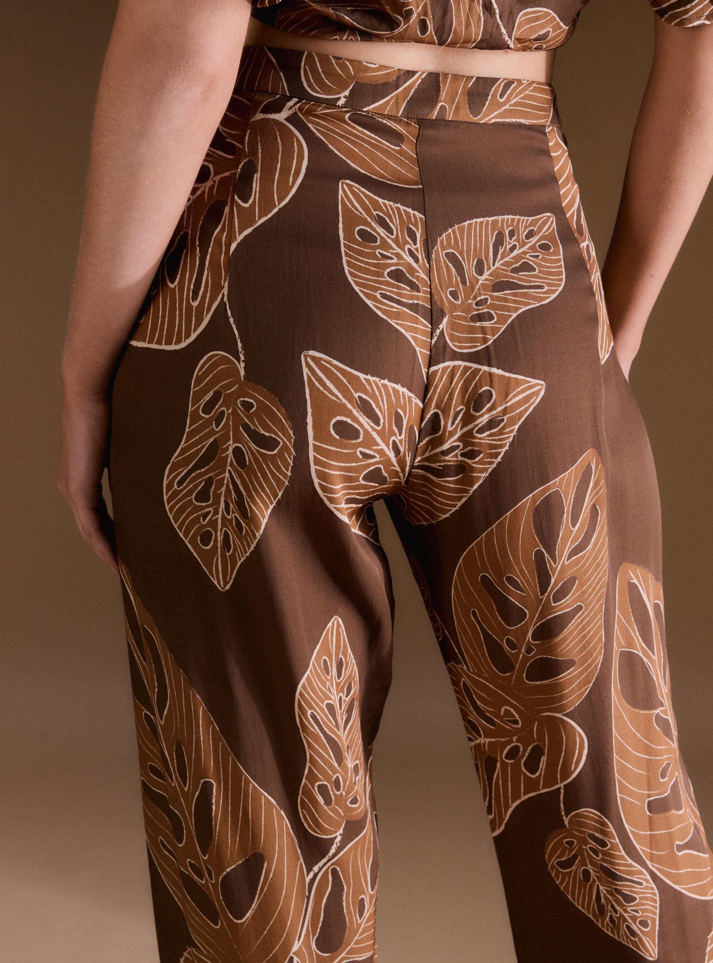 Pantalón Straight Fluido con Lazo Colección Ange Eyzaguirre-3