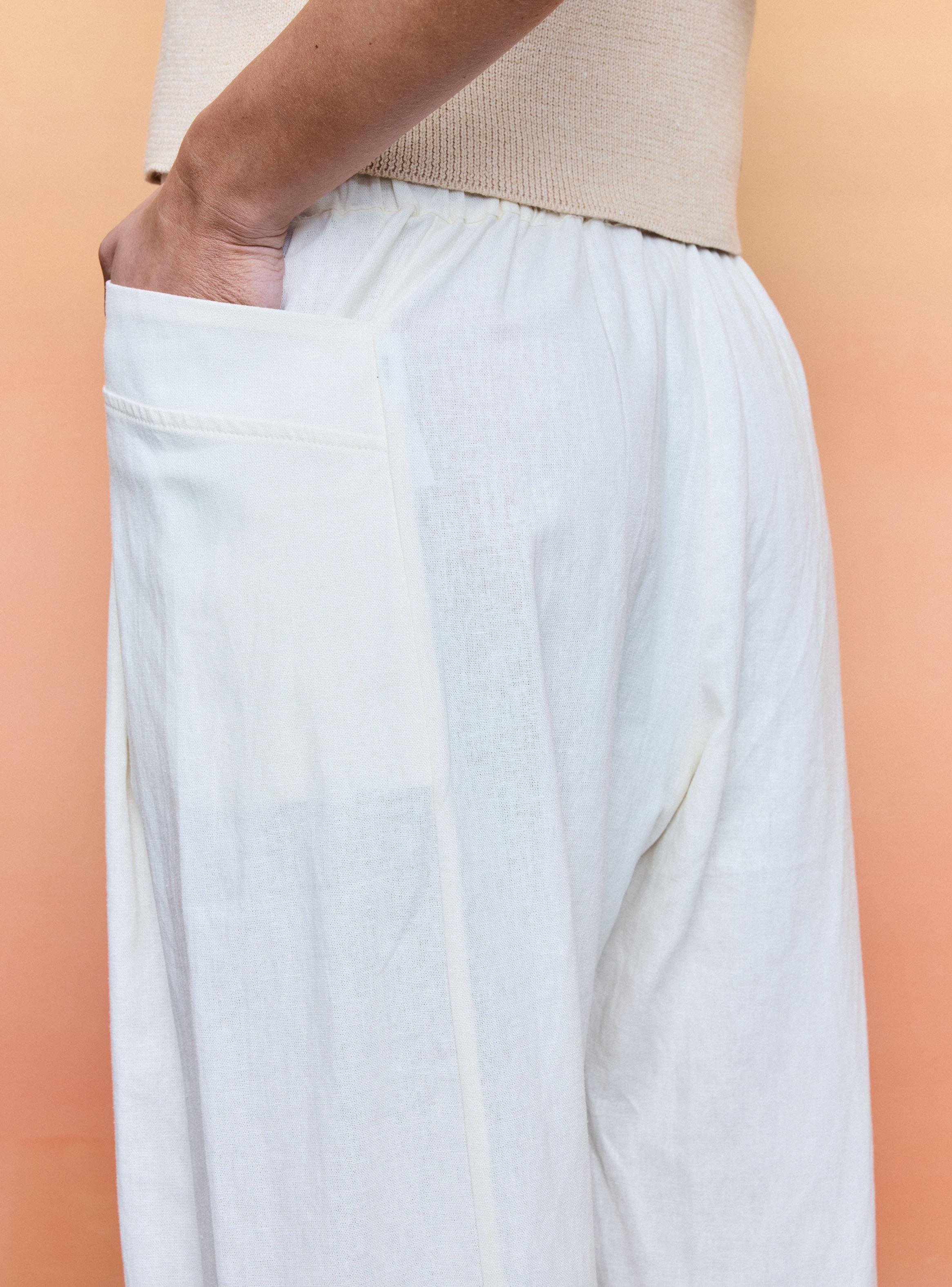 Pantalón Culotte con Pinzas y Bolsillos-3