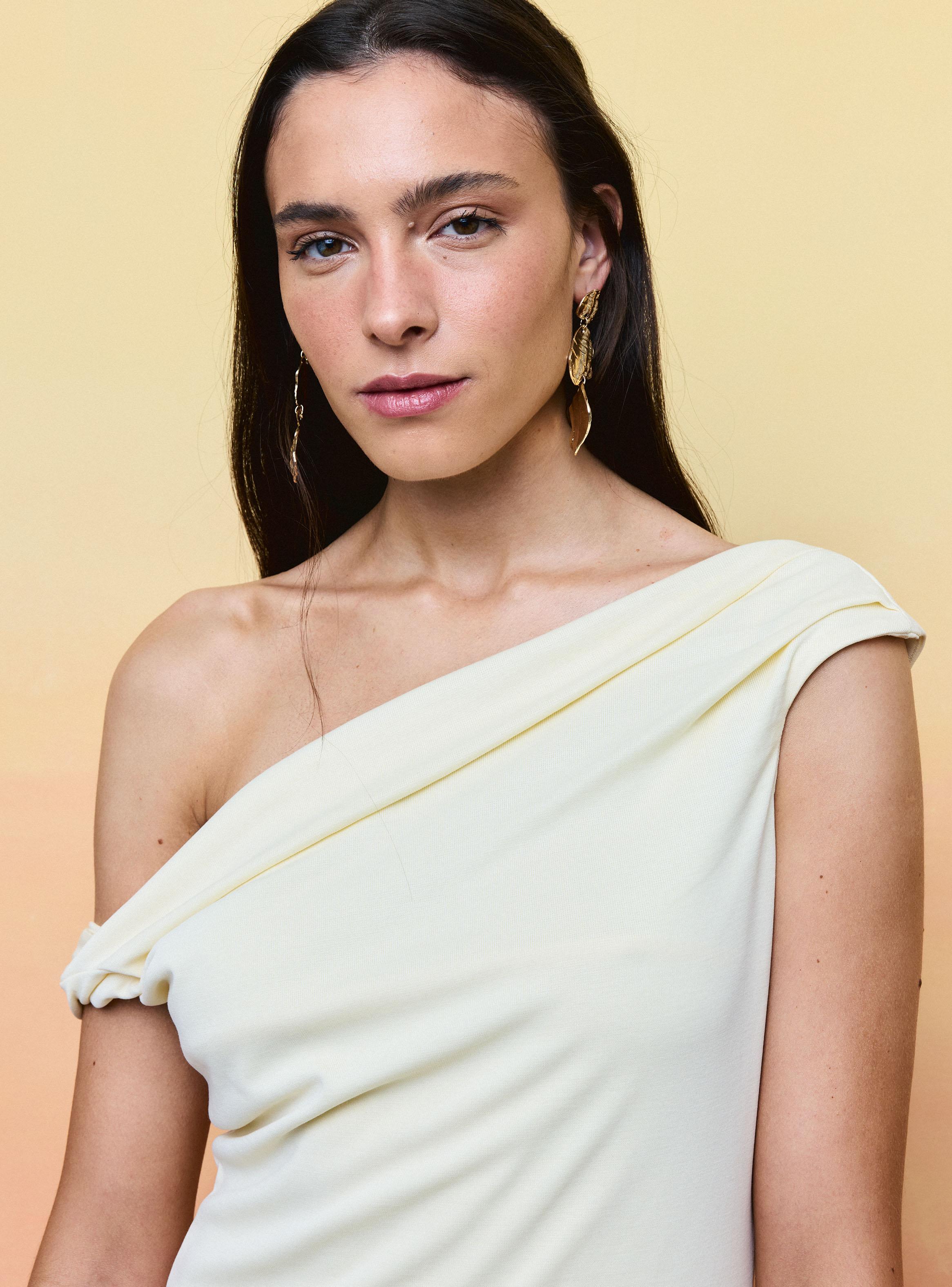 Vestido Asimétrico con Drapeado-2