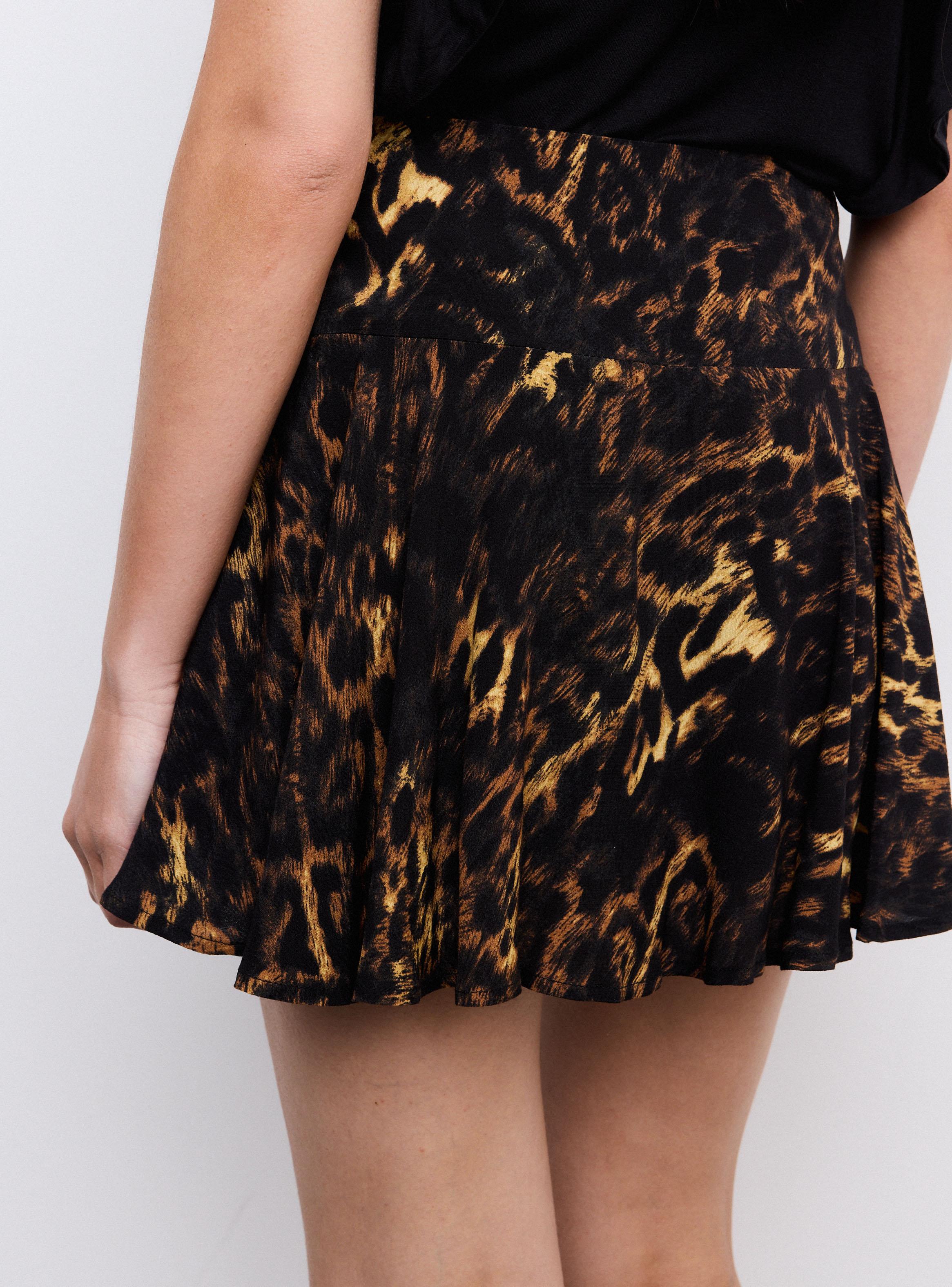 Falda Short Evasé con Pretina Ancha-3