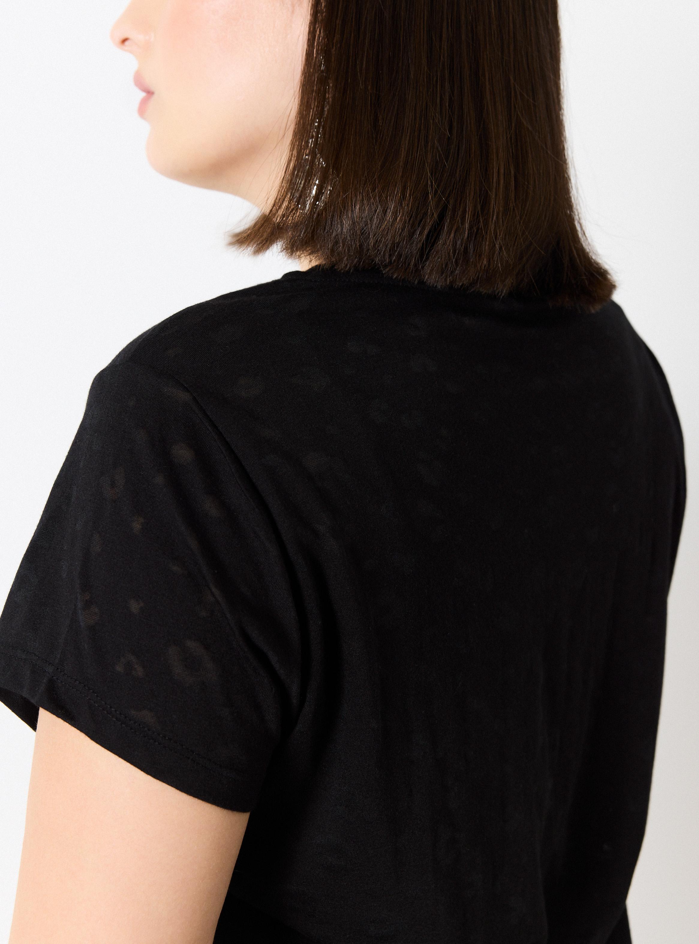 Polera Tela Devoré Animal Print con Estampado Texto-3