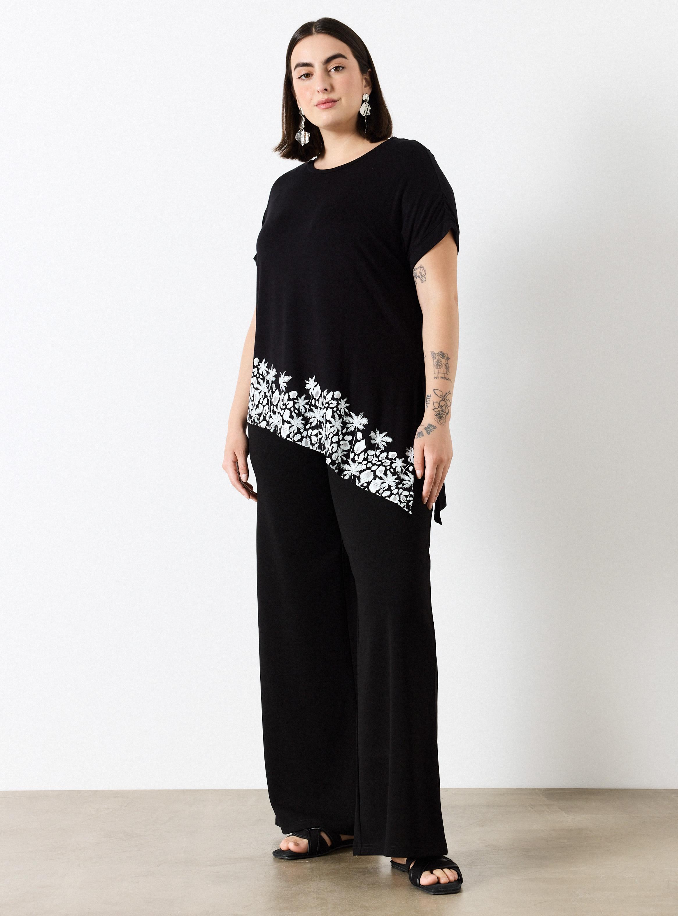 Polera Basta Irregular con Estampado Localizado-4