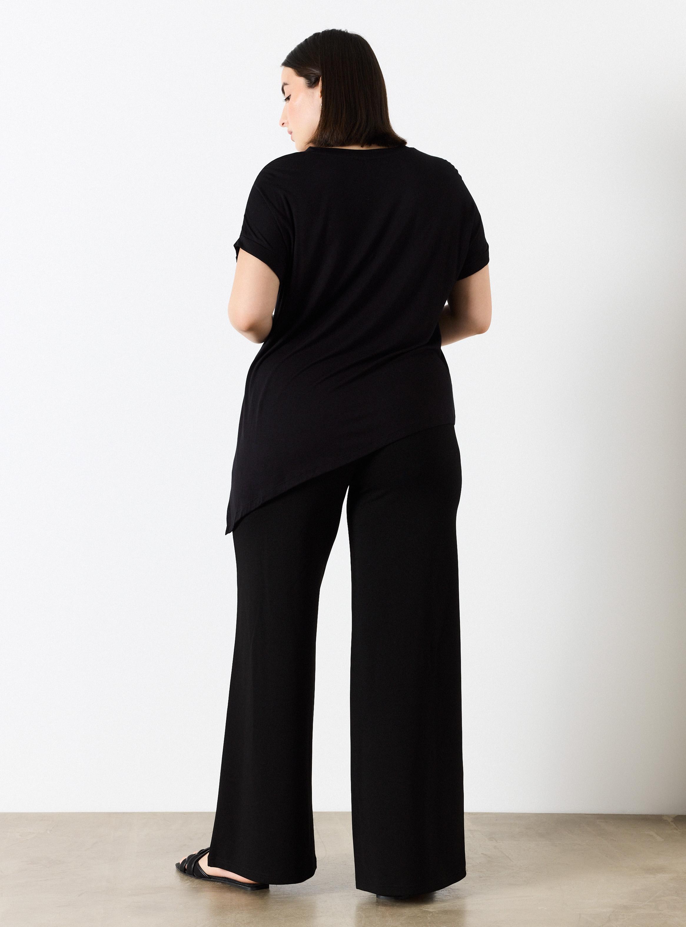 Polera Basta Irregular con Estampado Localizado-5