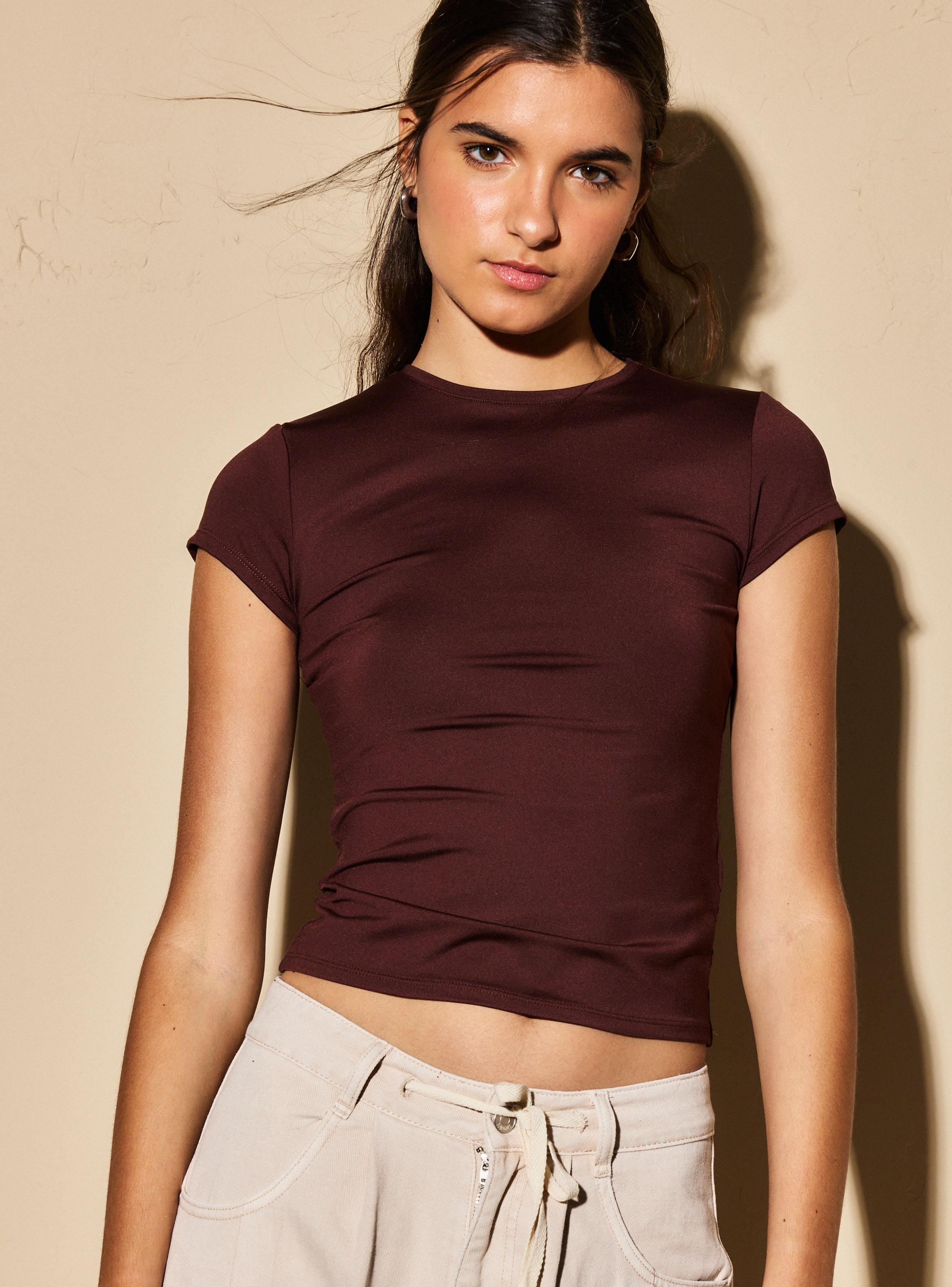 Polera Básica al Cuerpo-2