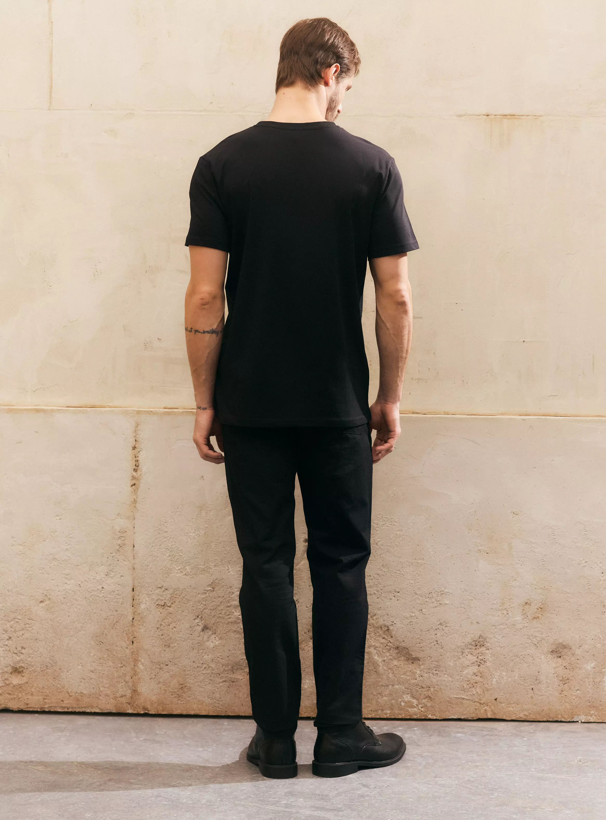 Polera Manga Corta Algodón Cuello V-5