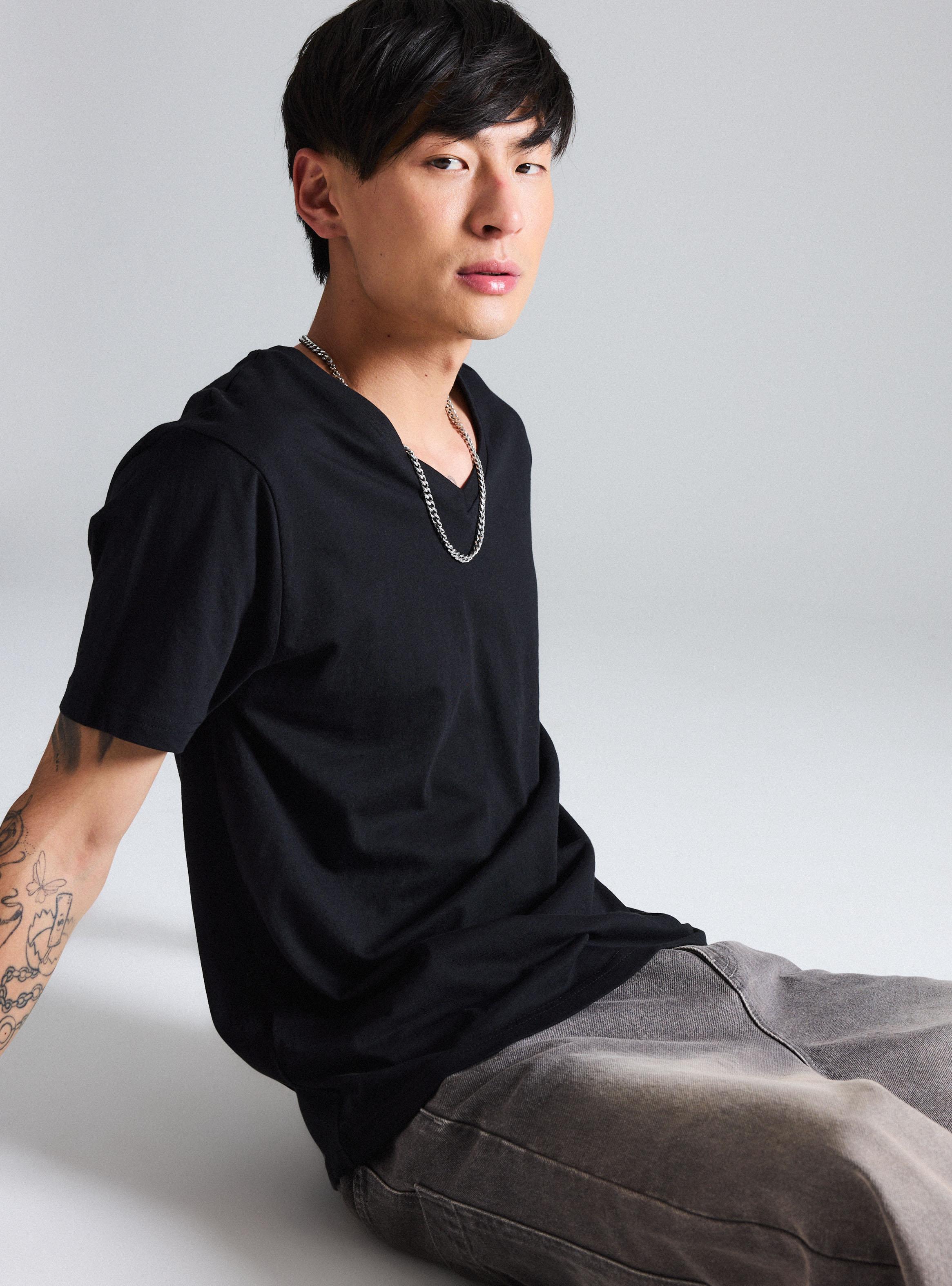 Polera Cuello V Regular-2