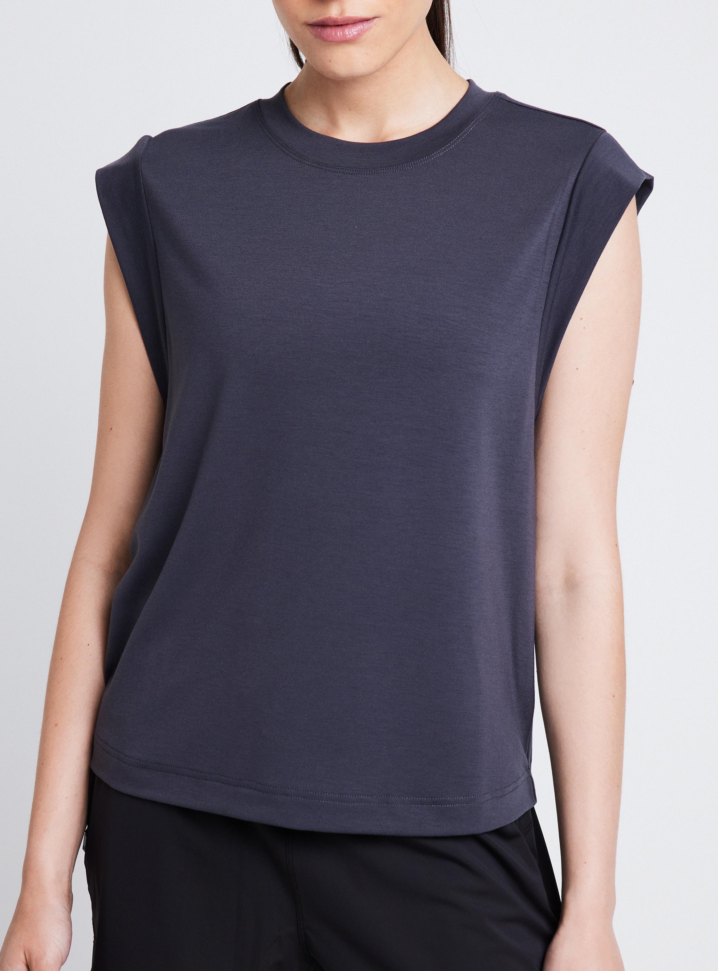 Polera Sin Mangas Fluida-2