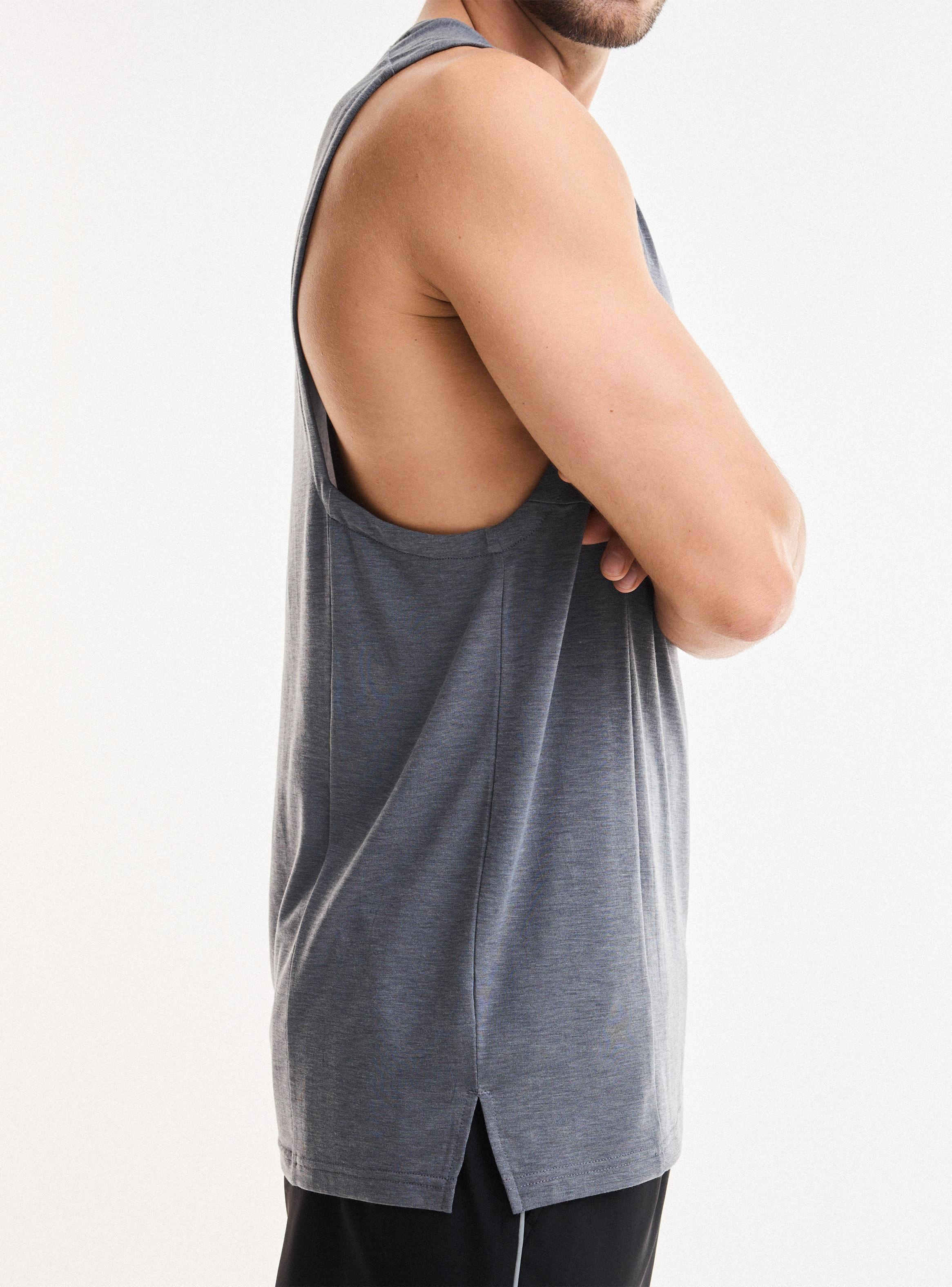 Polera Performance Sin Mangas-3