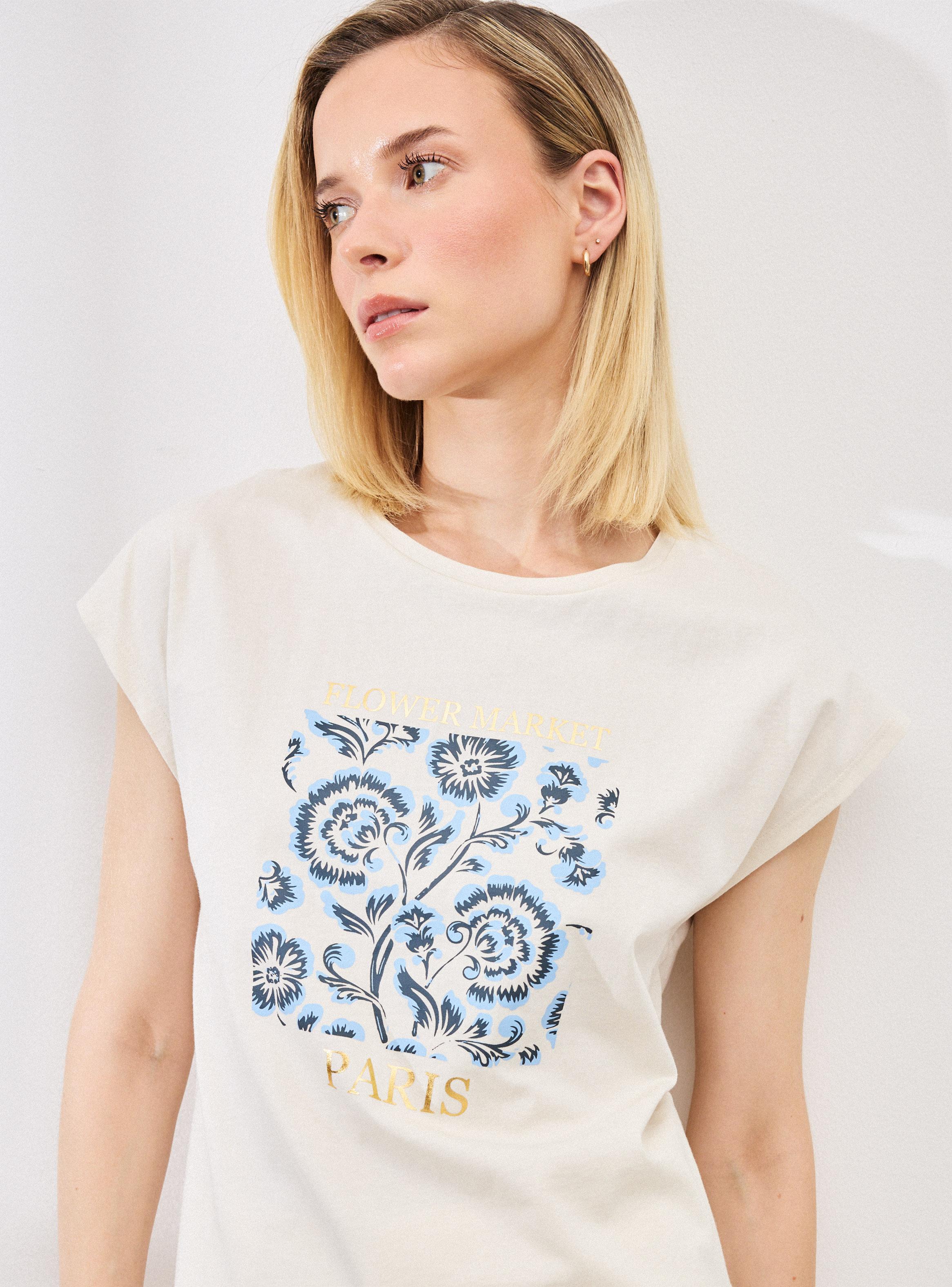 Polera Básica Estampada con Detalle Metalizado-2