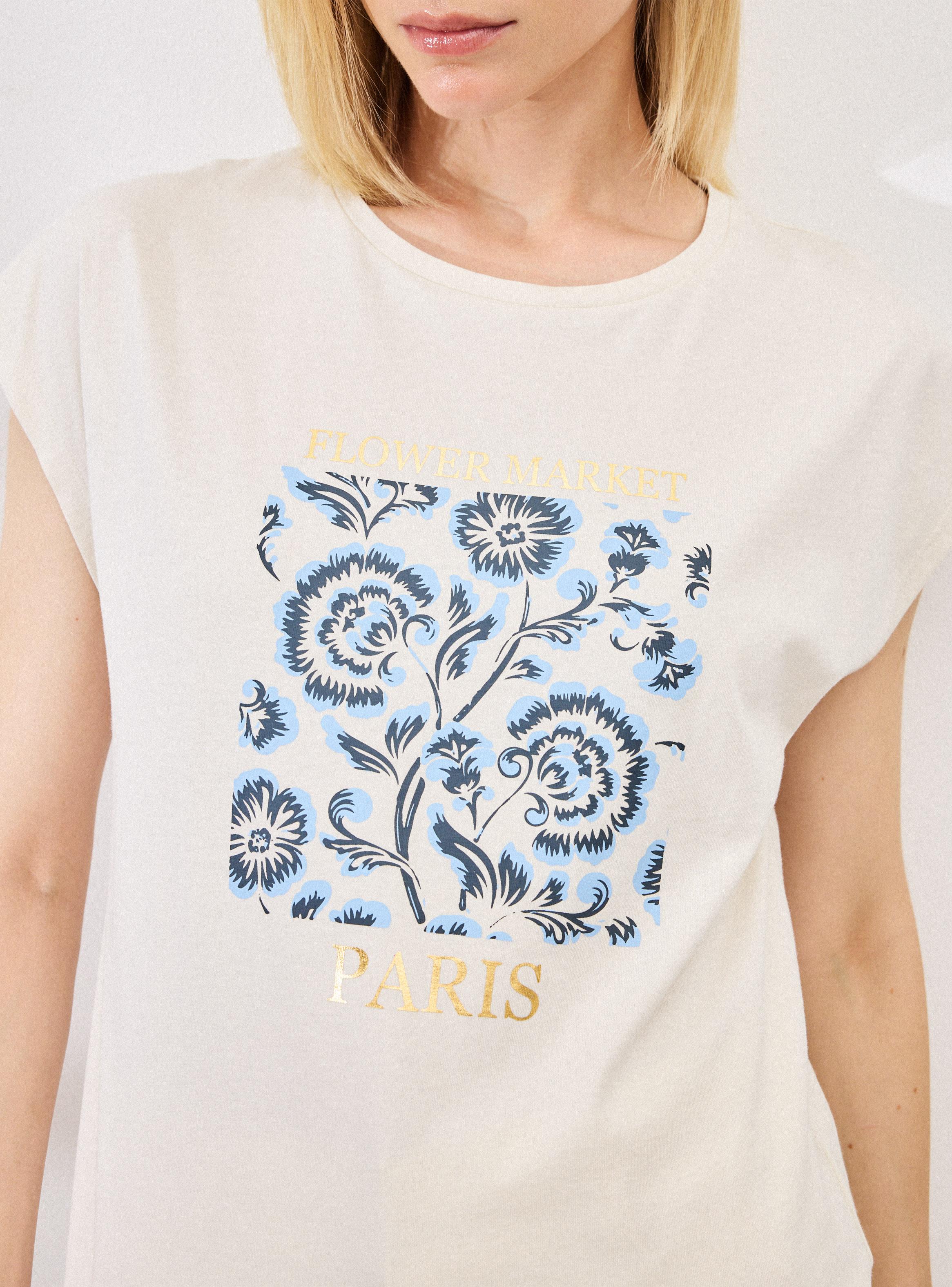 Polera Básica Estampada con Detalle Metalizado-3