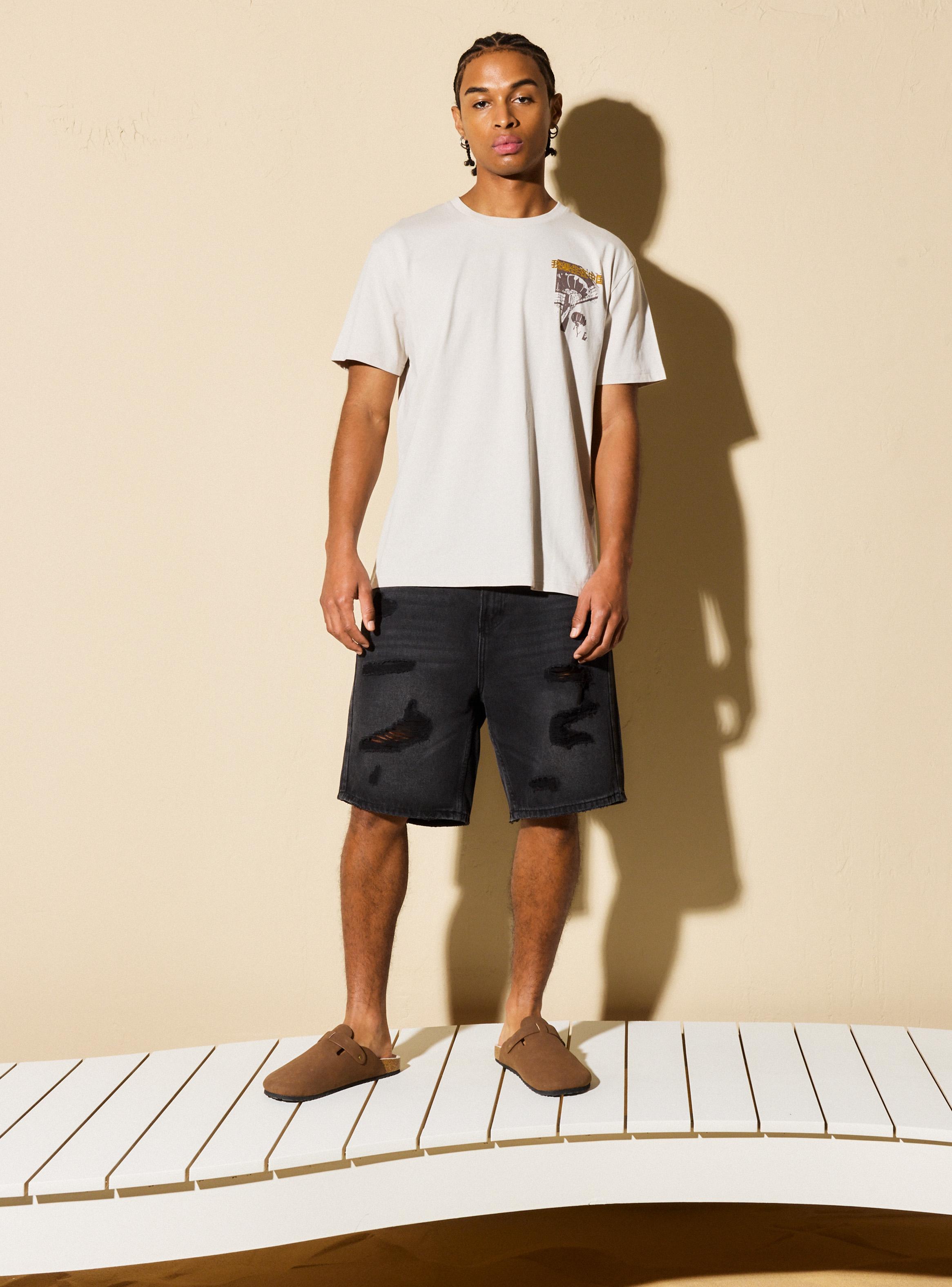 Short Oscuro Roturas Denim-4