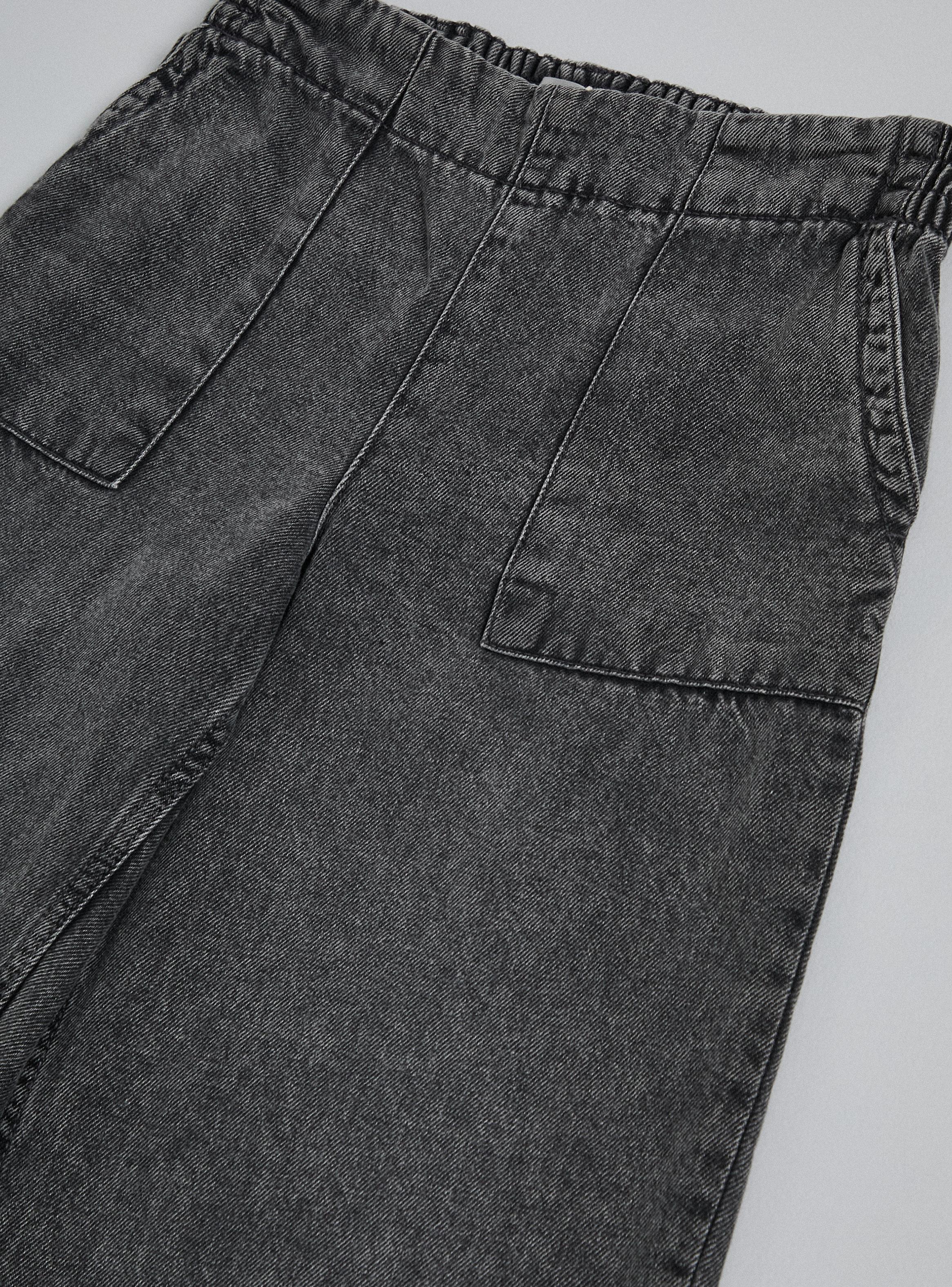 Jeans Bolsillos Marcados y Cintura Elasticada-3