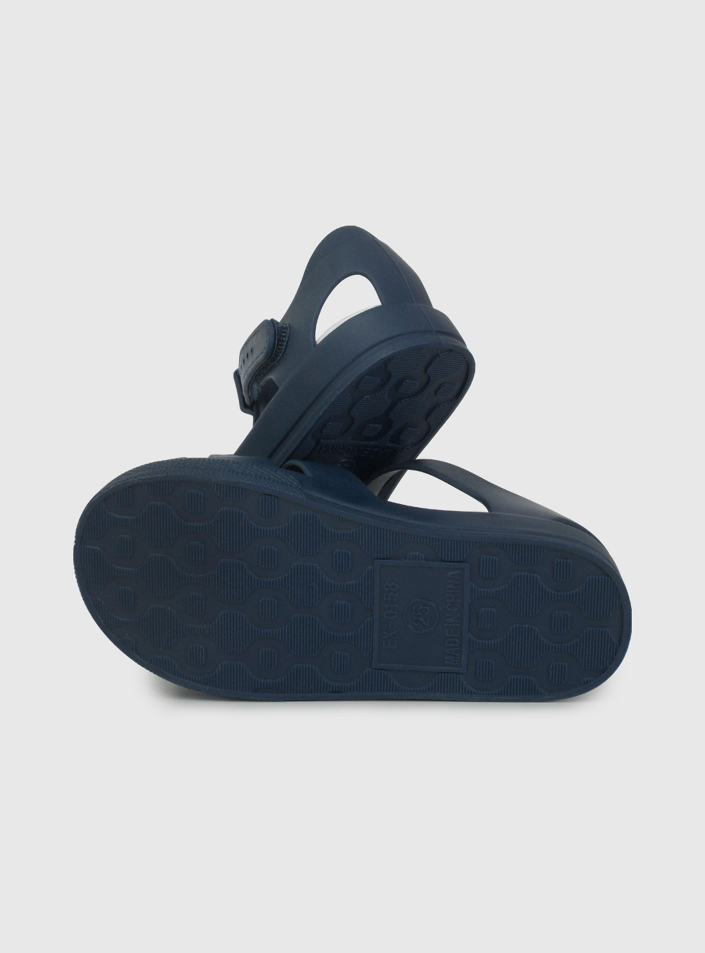 Sandalia Niño Cerrada-4