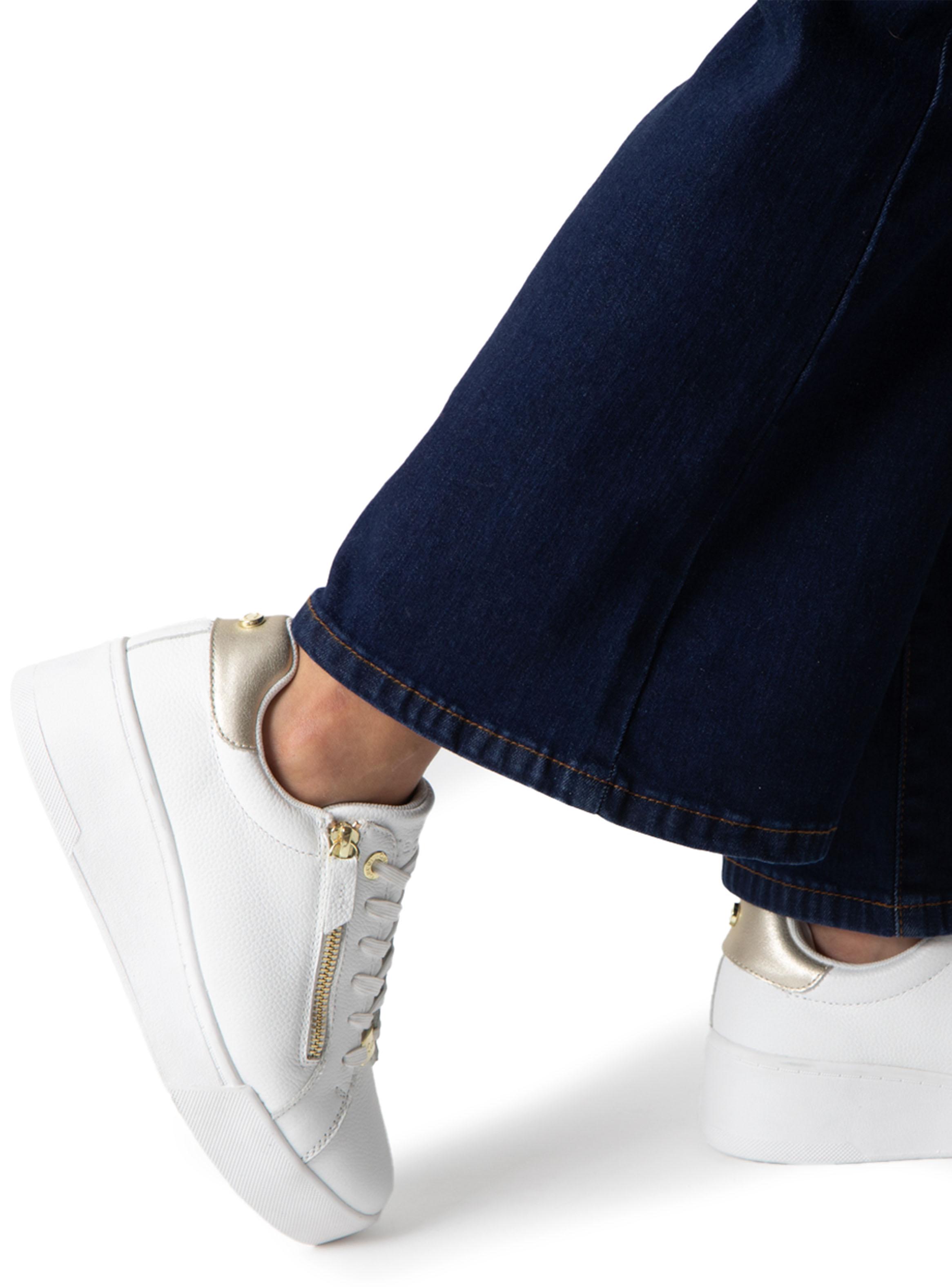 Zapatilla Lacy660456 Cuero Mujer-0