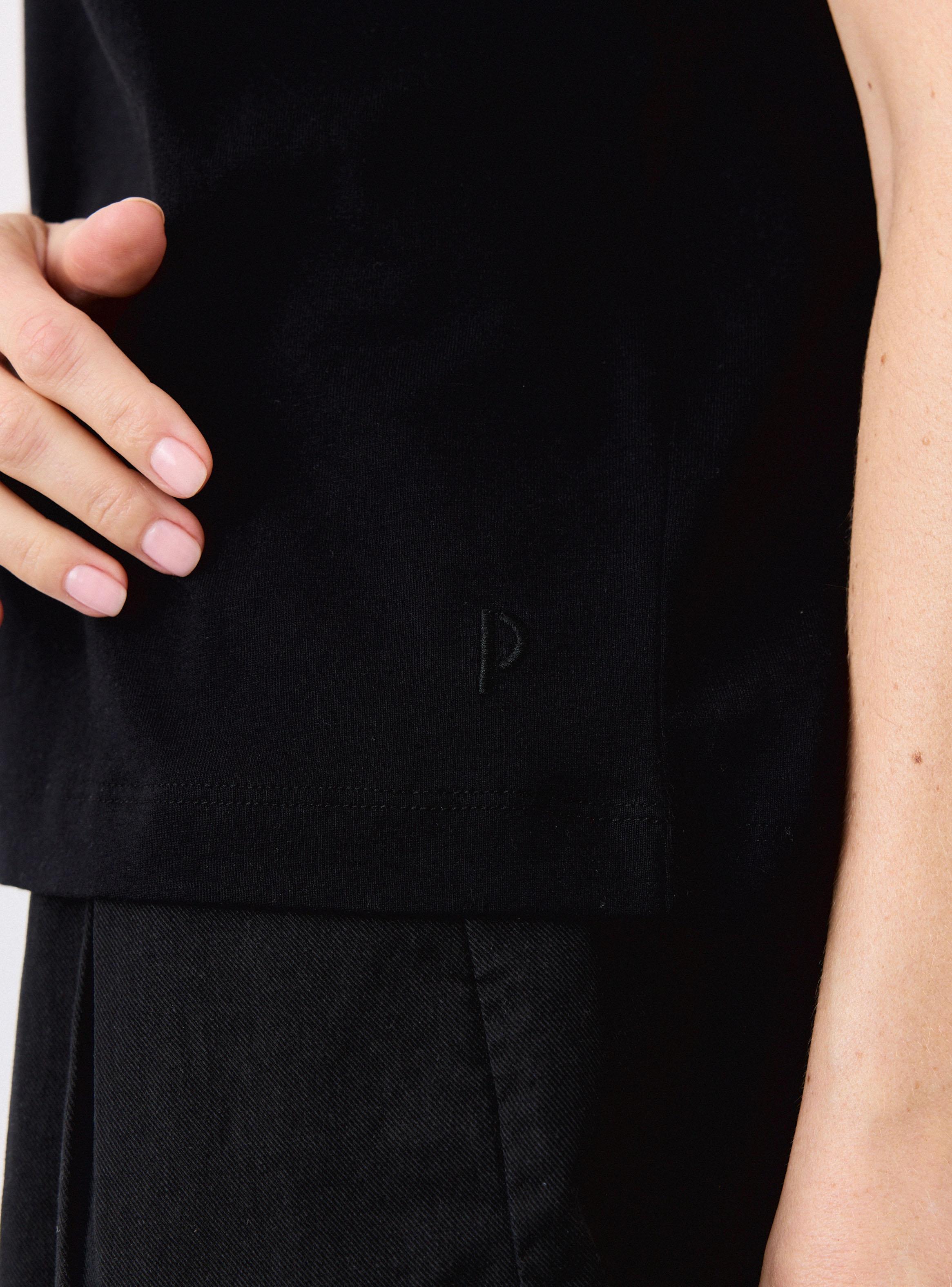 Polera Manga Corta con Cuello Color a Contra Tono-3