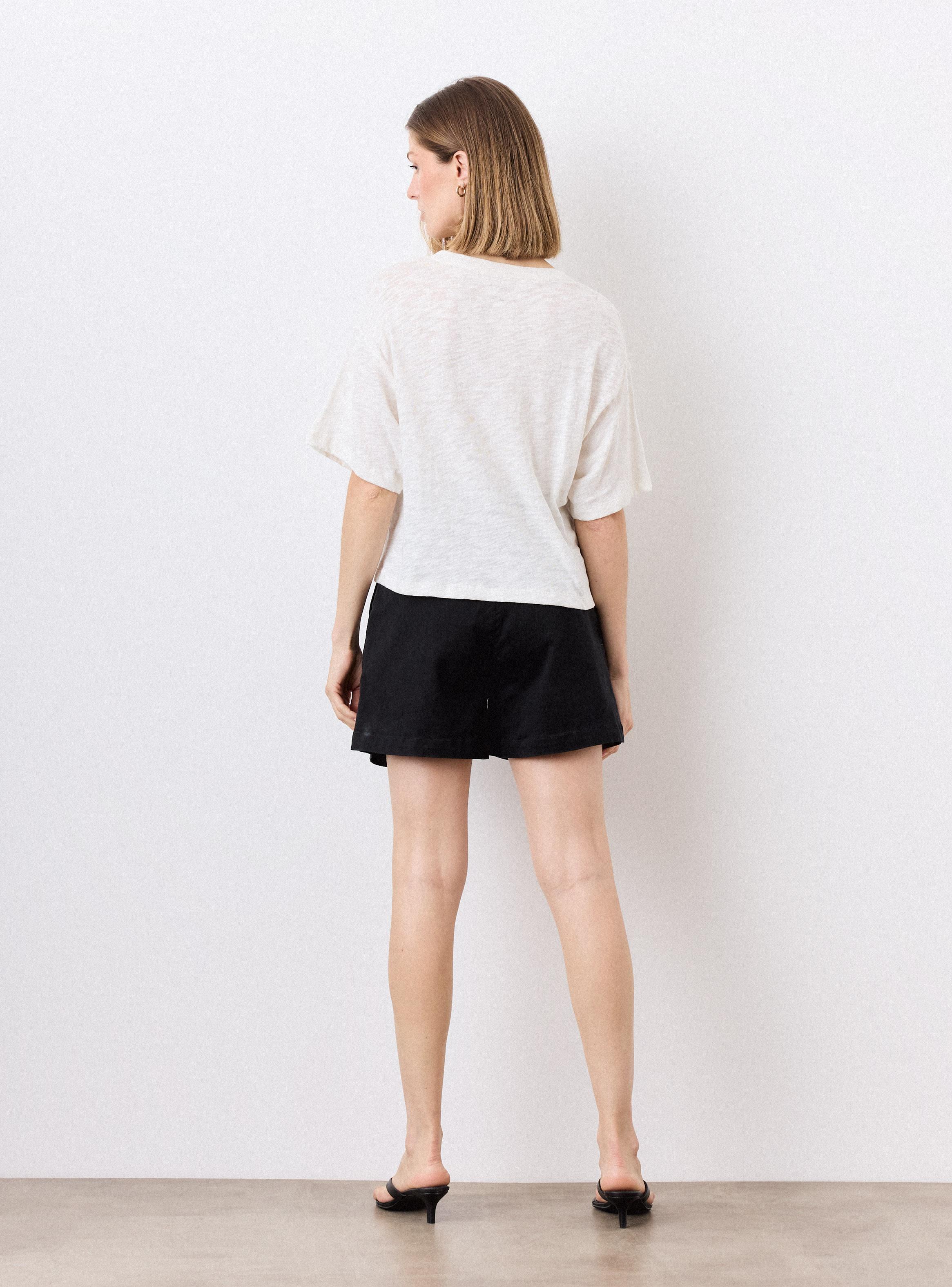 Polera Manga Corta y Hombro Caído-5