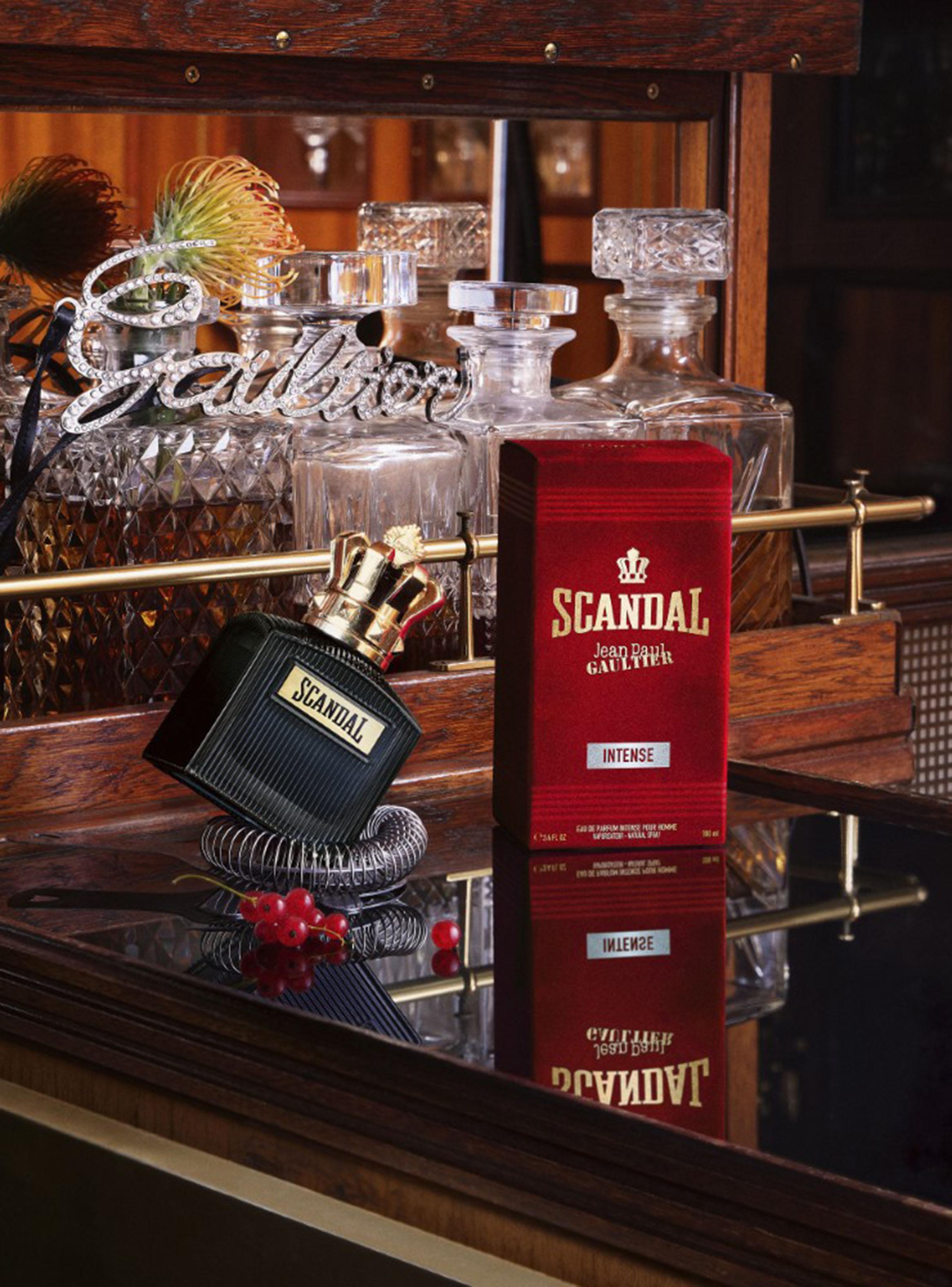 Perfume Scandal Intense EDP Hombre 50 ml-5