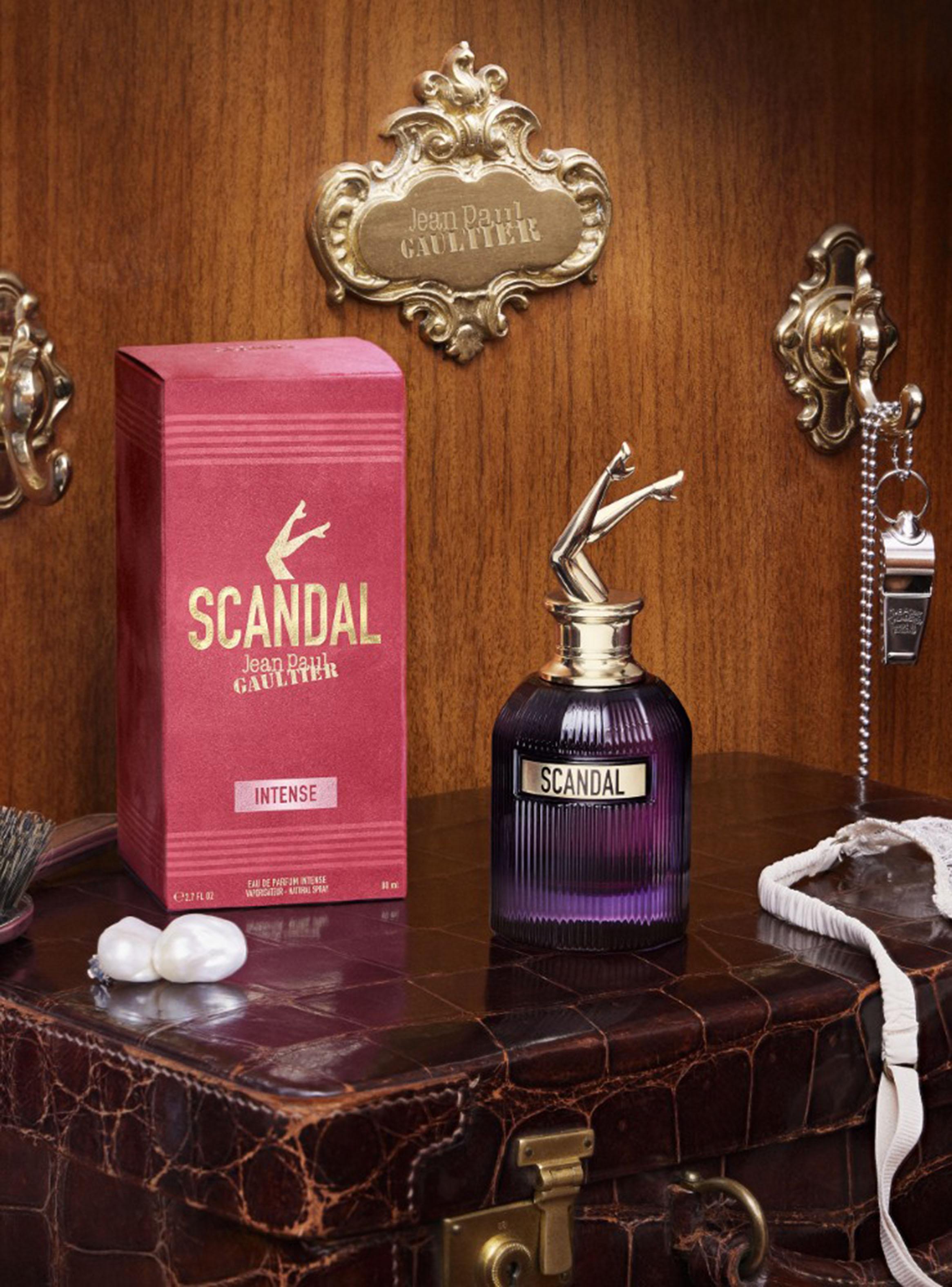 Perfume Scandal Intense EDP Mujer 80 ml-3