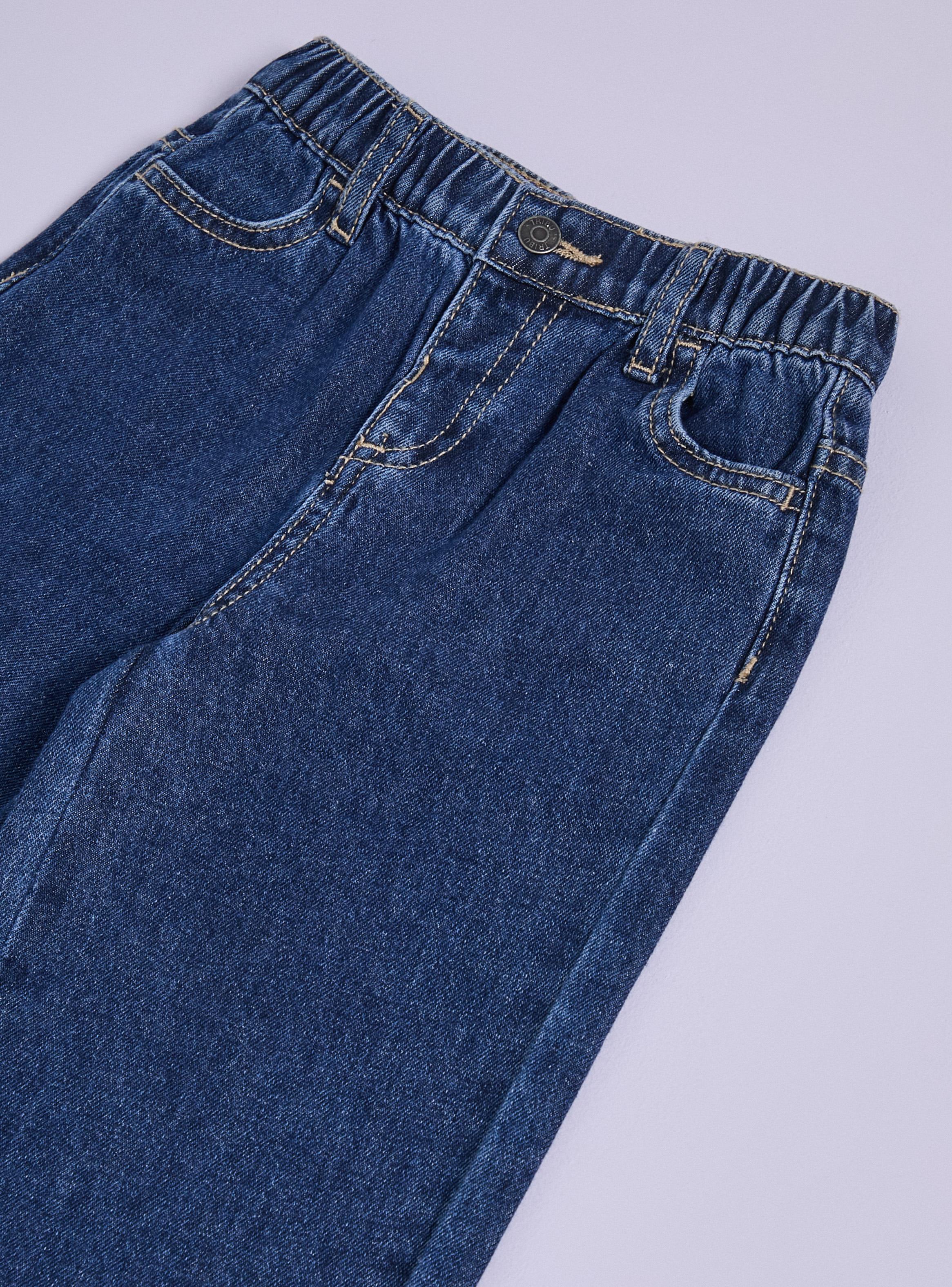 Jeans con Vuelos Abajo-3