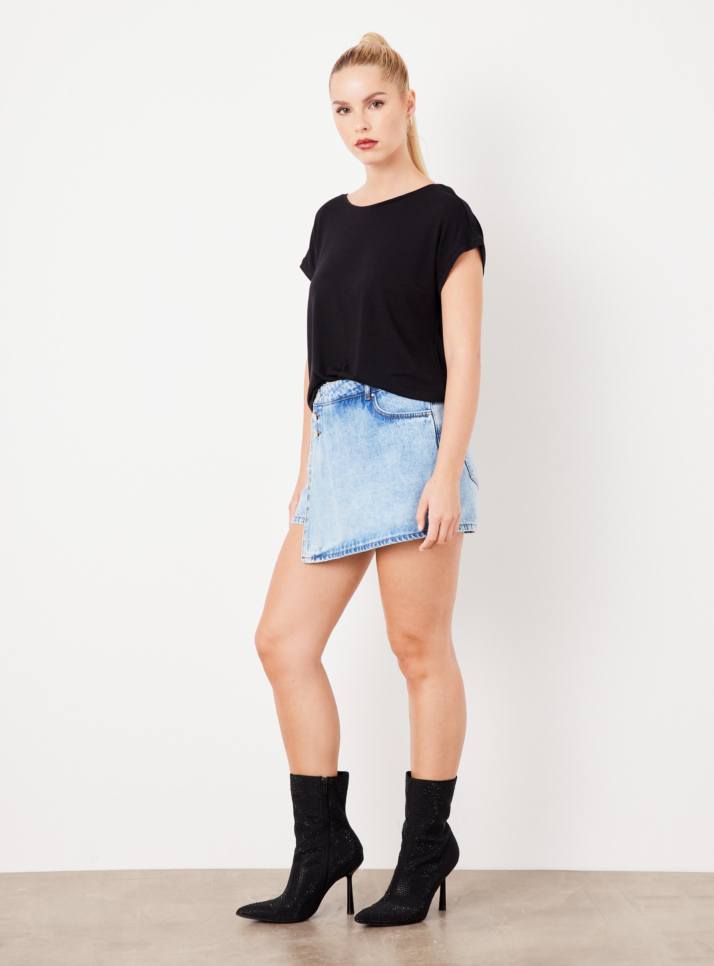 Polera Espalda Rebajada-4