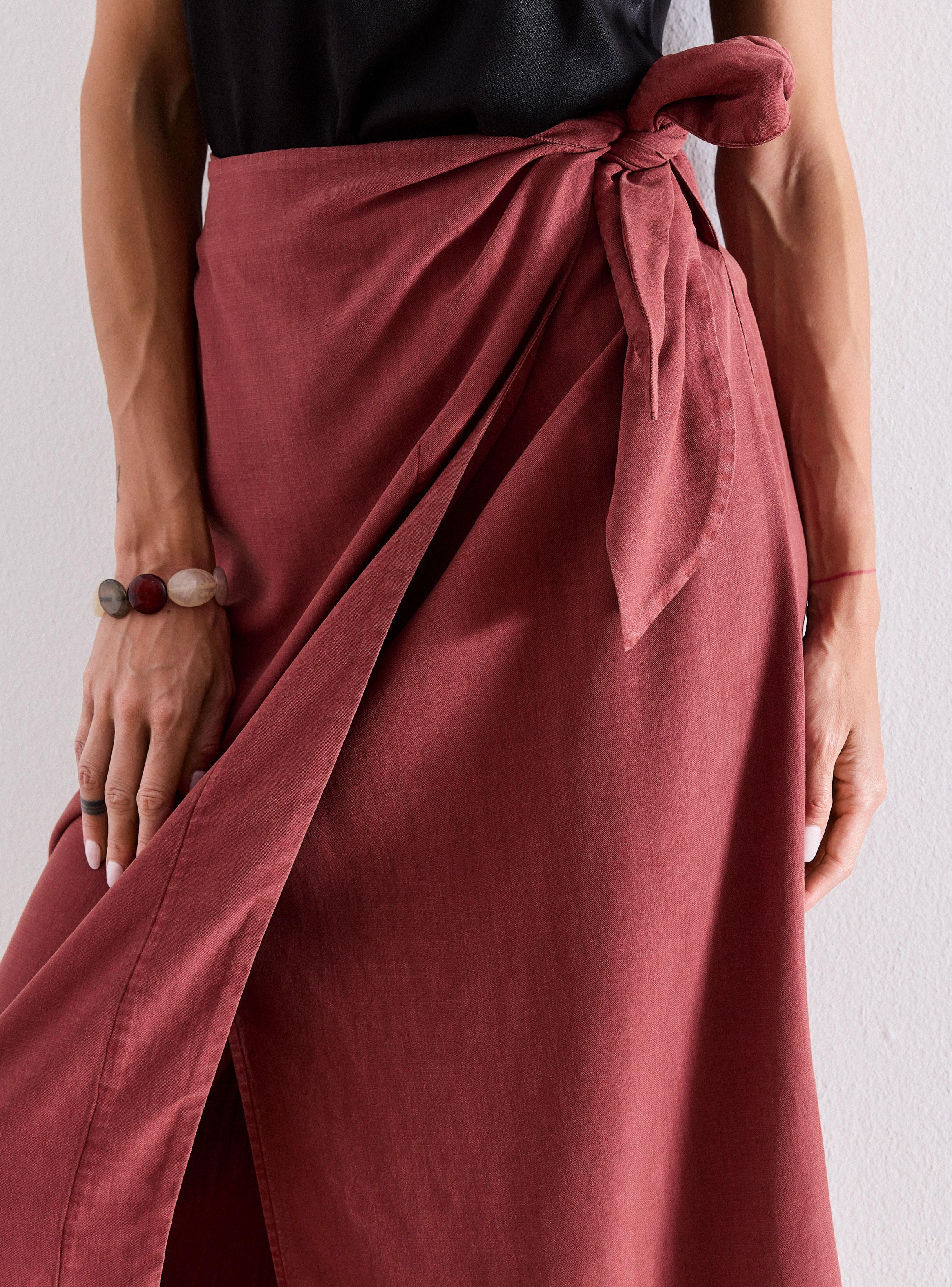 Falda Drapeada en Delantero-2