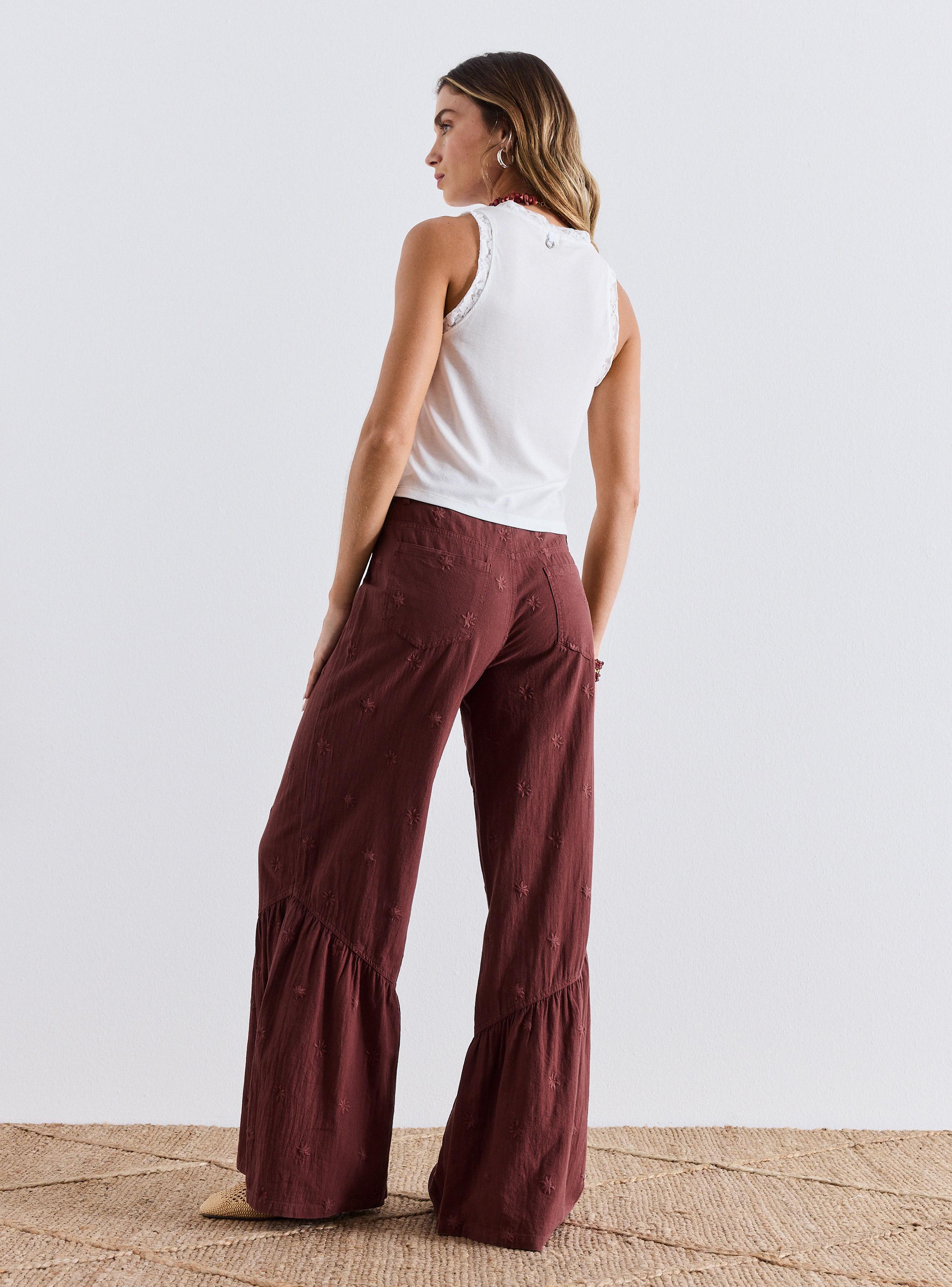 Pantalón Full Bordado con Flores a Tono-5