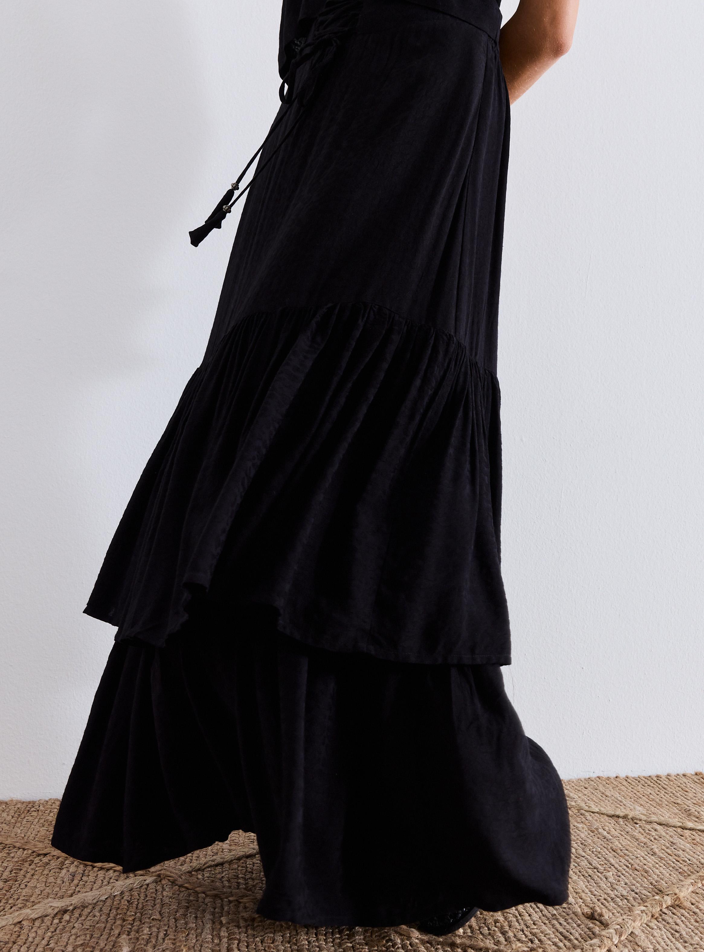 Falda Look Satín con Diseño en Textura-2