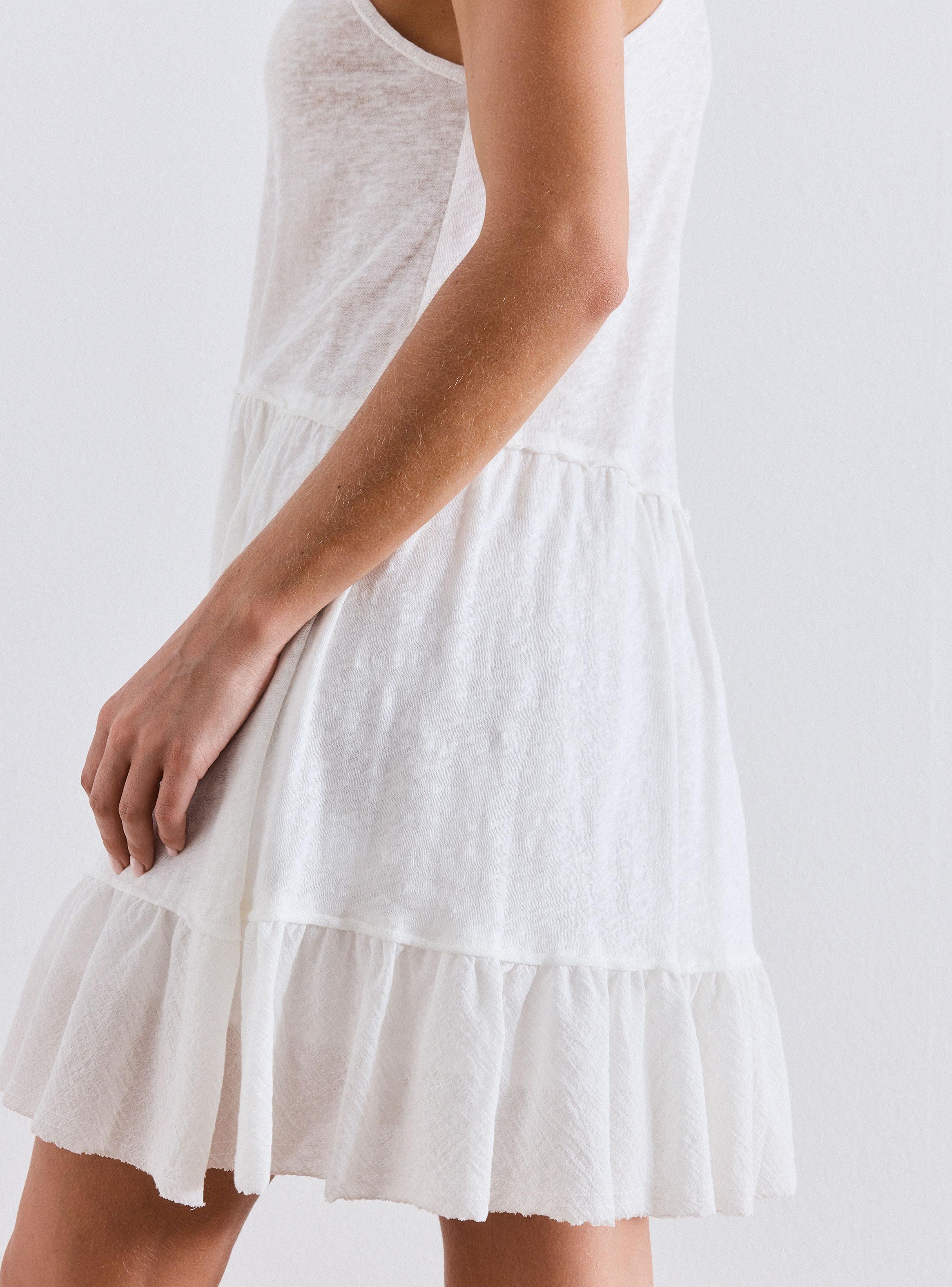 Vestido Moda Elasticado Look Oversize y Volantes-3