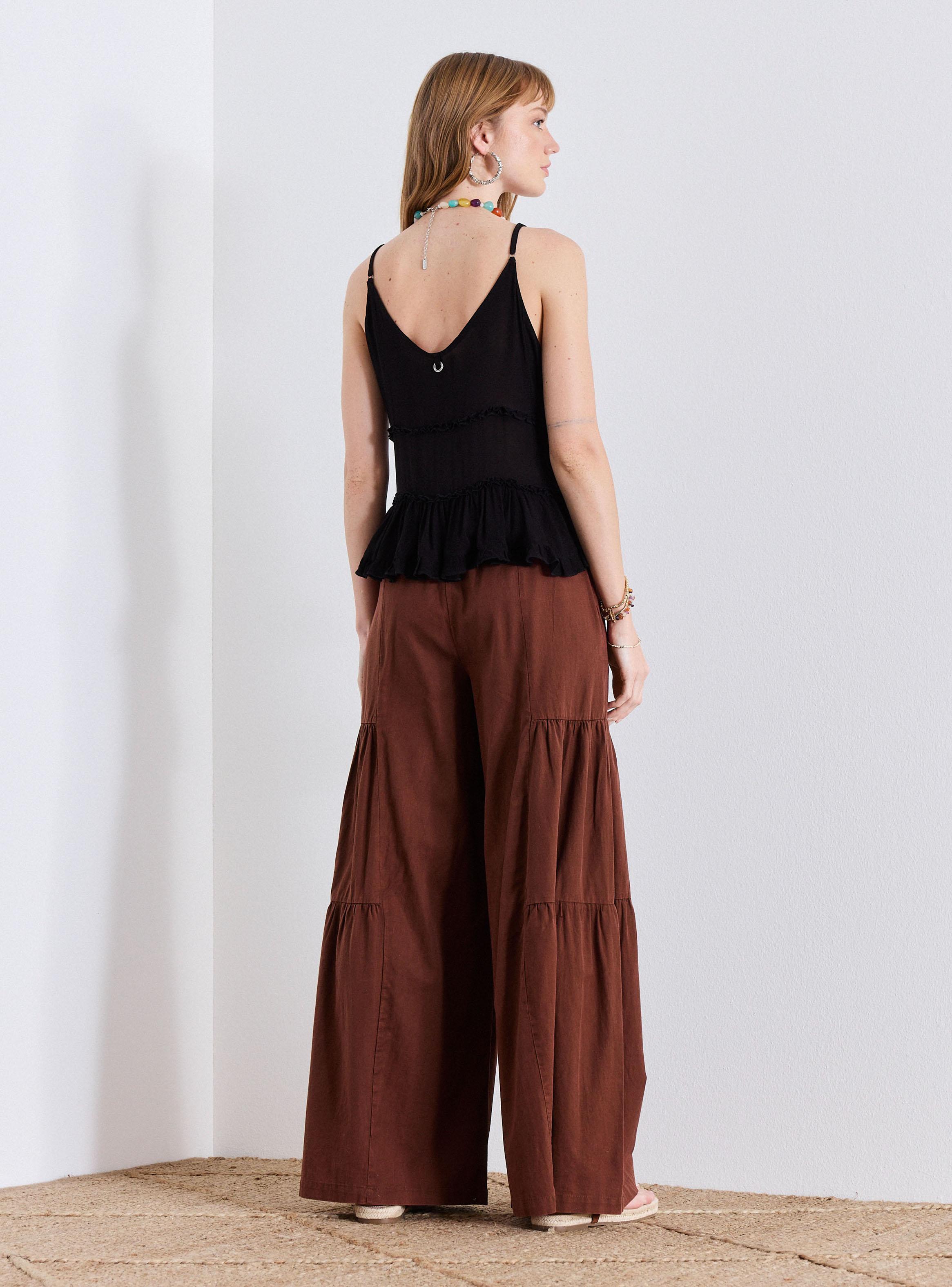 Polera Detalle Romántico y Vuelos-5