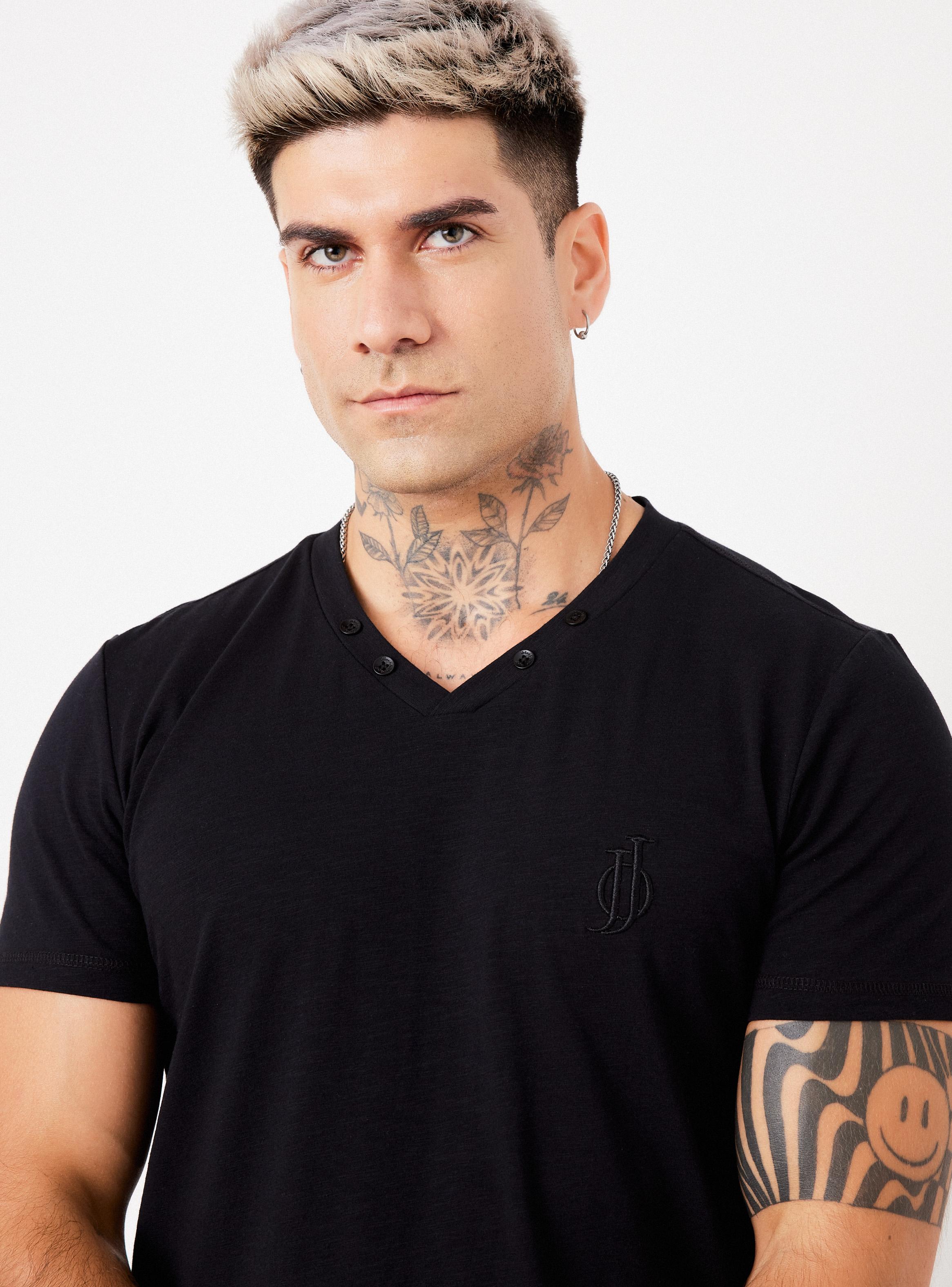 Polera Cuello V Grueso de Botones-2