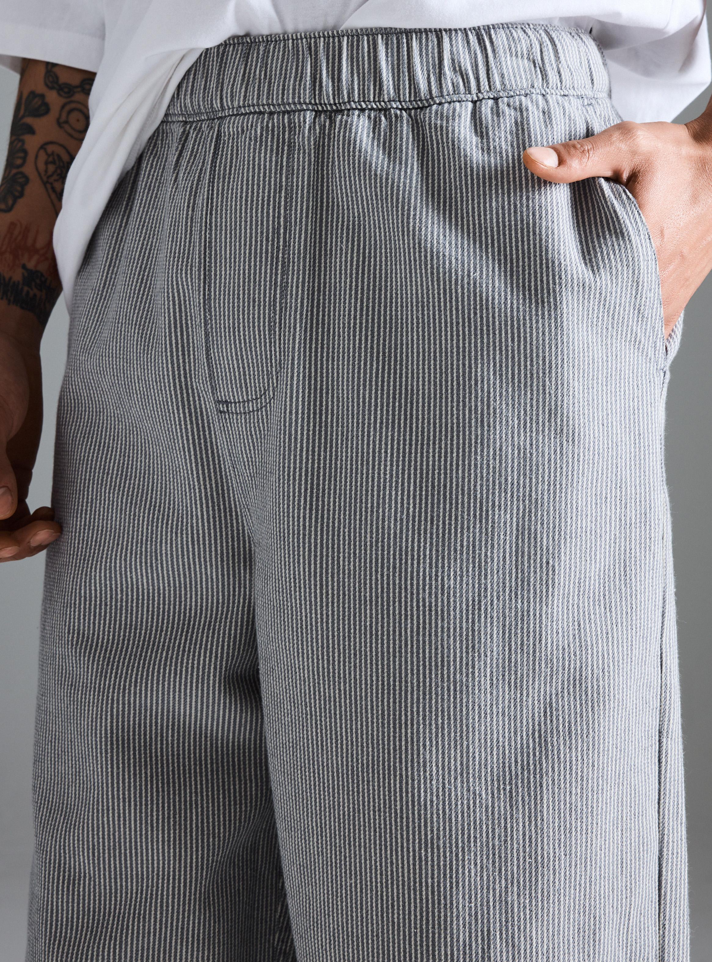 Pantalón Wide Leg Fit-2